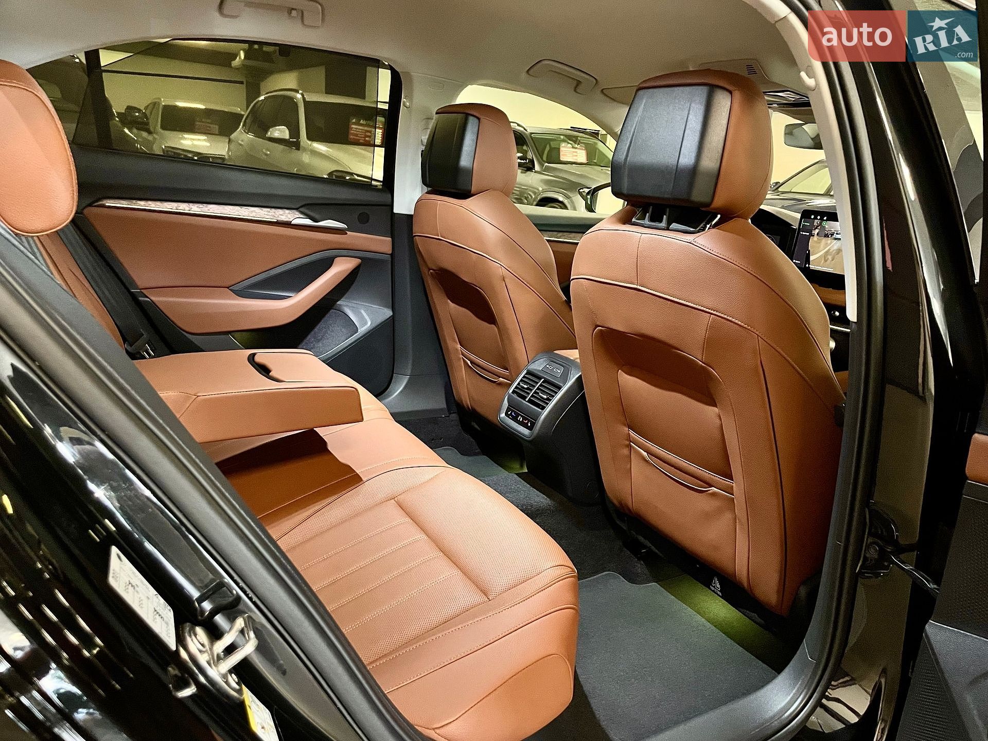 Skoda Superb 2025 VIN TMBCP0NZXSC041737 фото оголошення 5 з 70