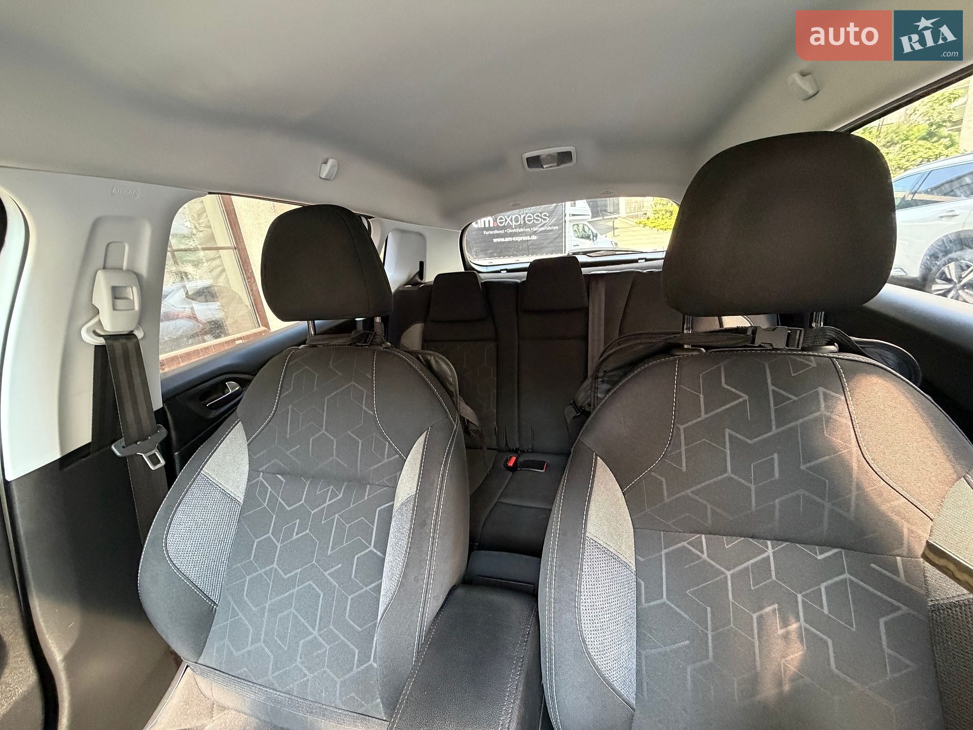 Peugeot 2008 2019 VIN VF3CUHNVTKY101917 фото оголошення 16 з 19