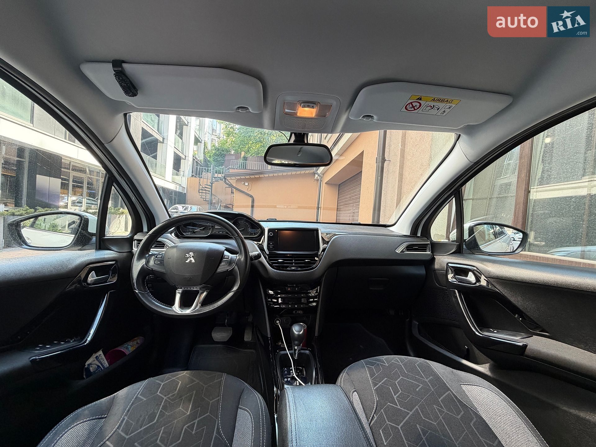 Peugeot 2008 2019 VIN VF3CUHNVTKY101917 фото оголошення 17 з 19