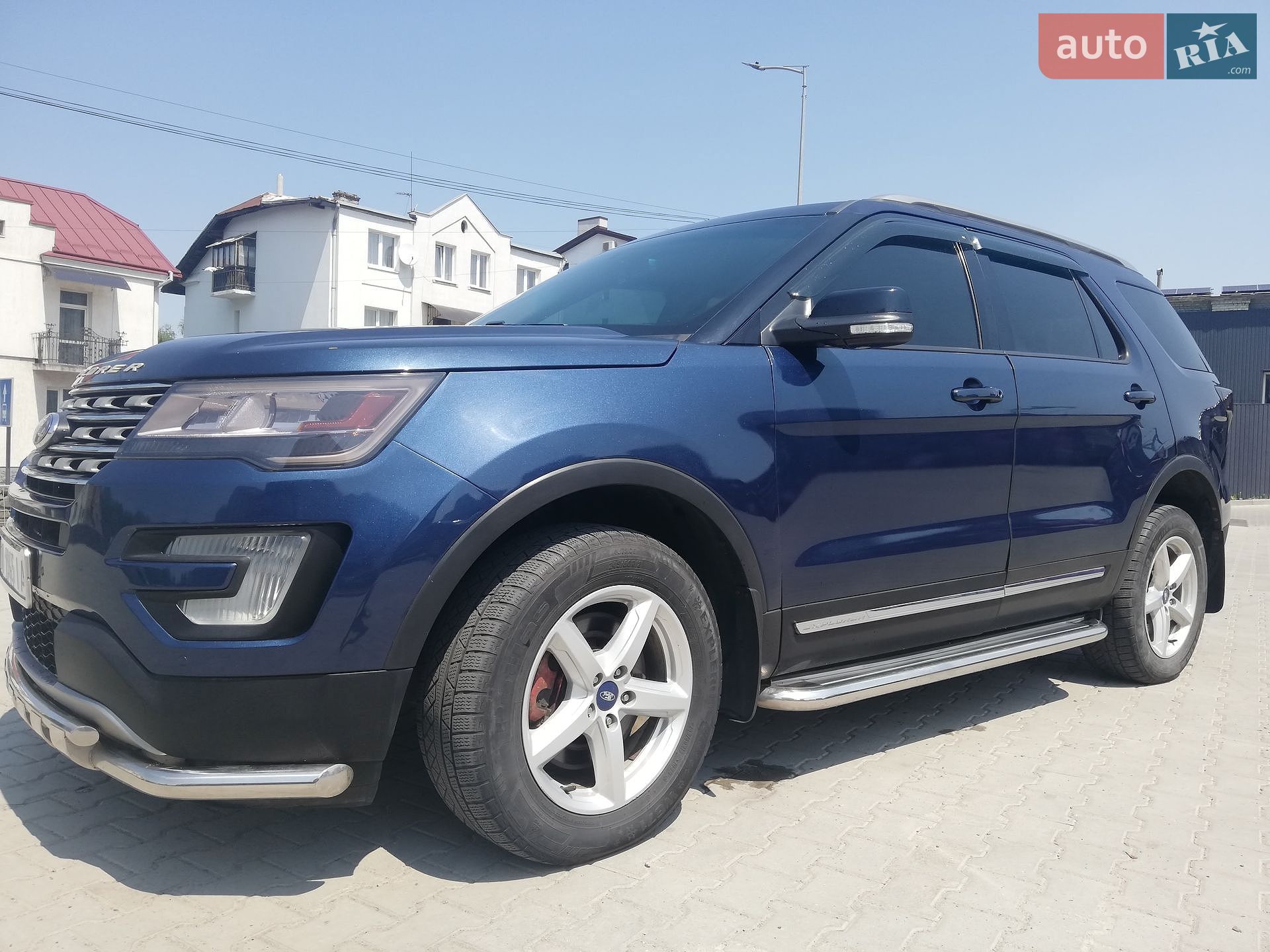 Ford Explorer 2015 VIN 1FM5K8DH8GGB16588 фото оголошення 3 з 20