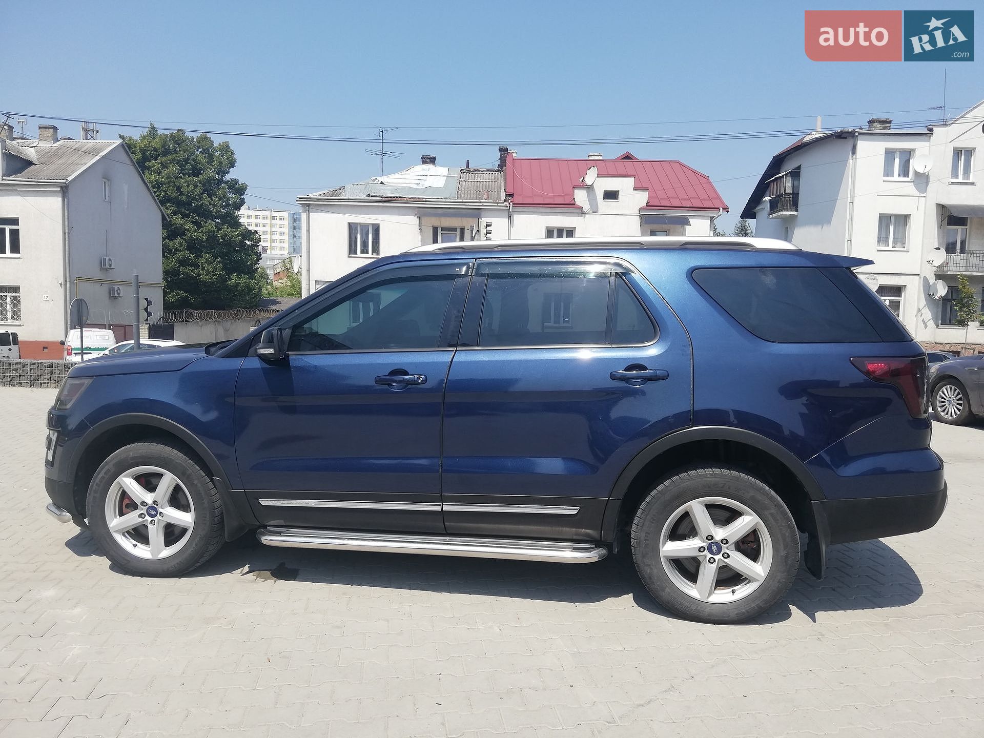 Ford Explorer 2015 VIN 1FM5K8DH8GGB16588 фото оголошення 6 з 20