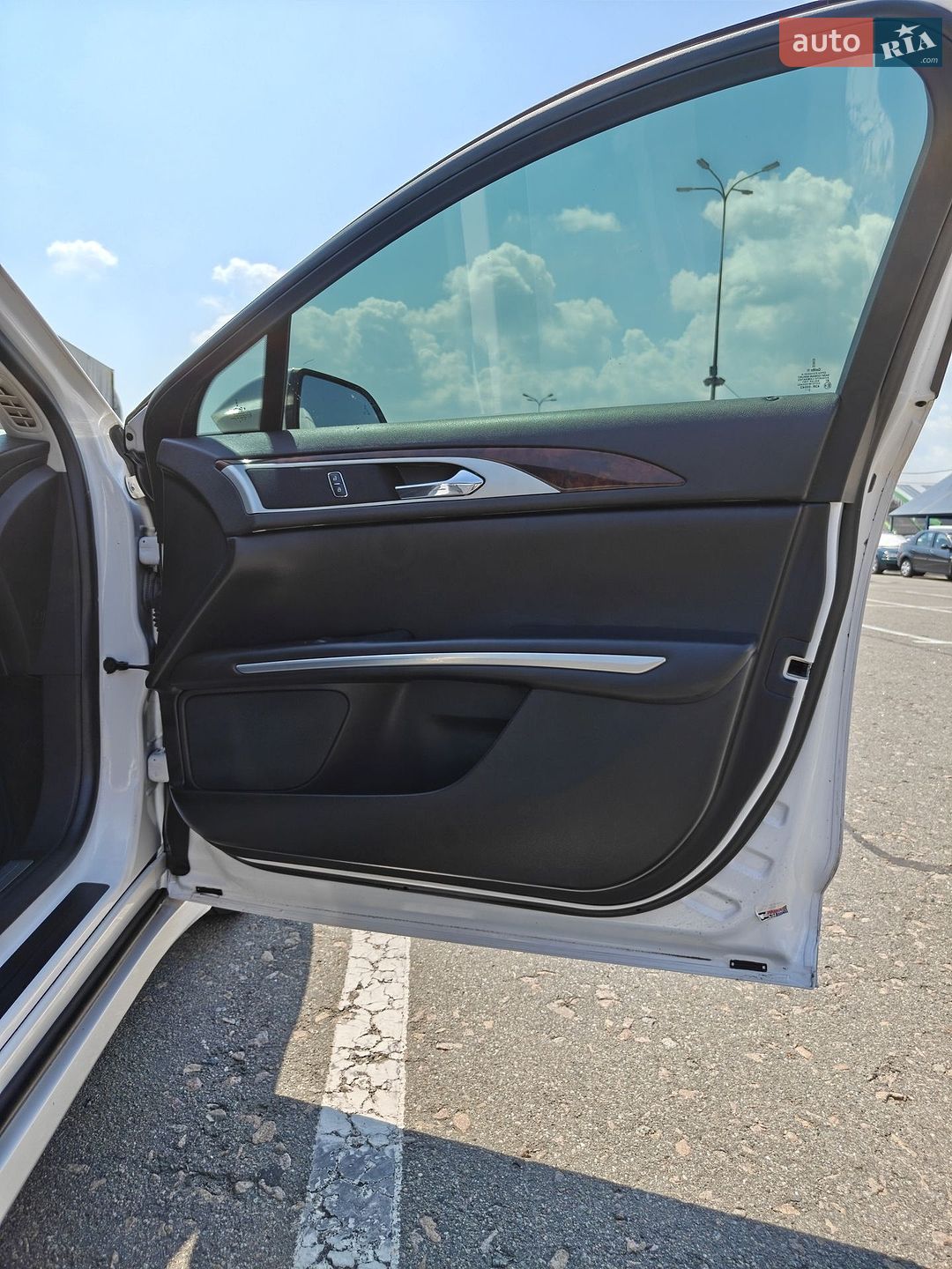 Lincoln MKZ 2014 VIN 3LN6L2LU1ER819257 фото оголошення 17 з 39