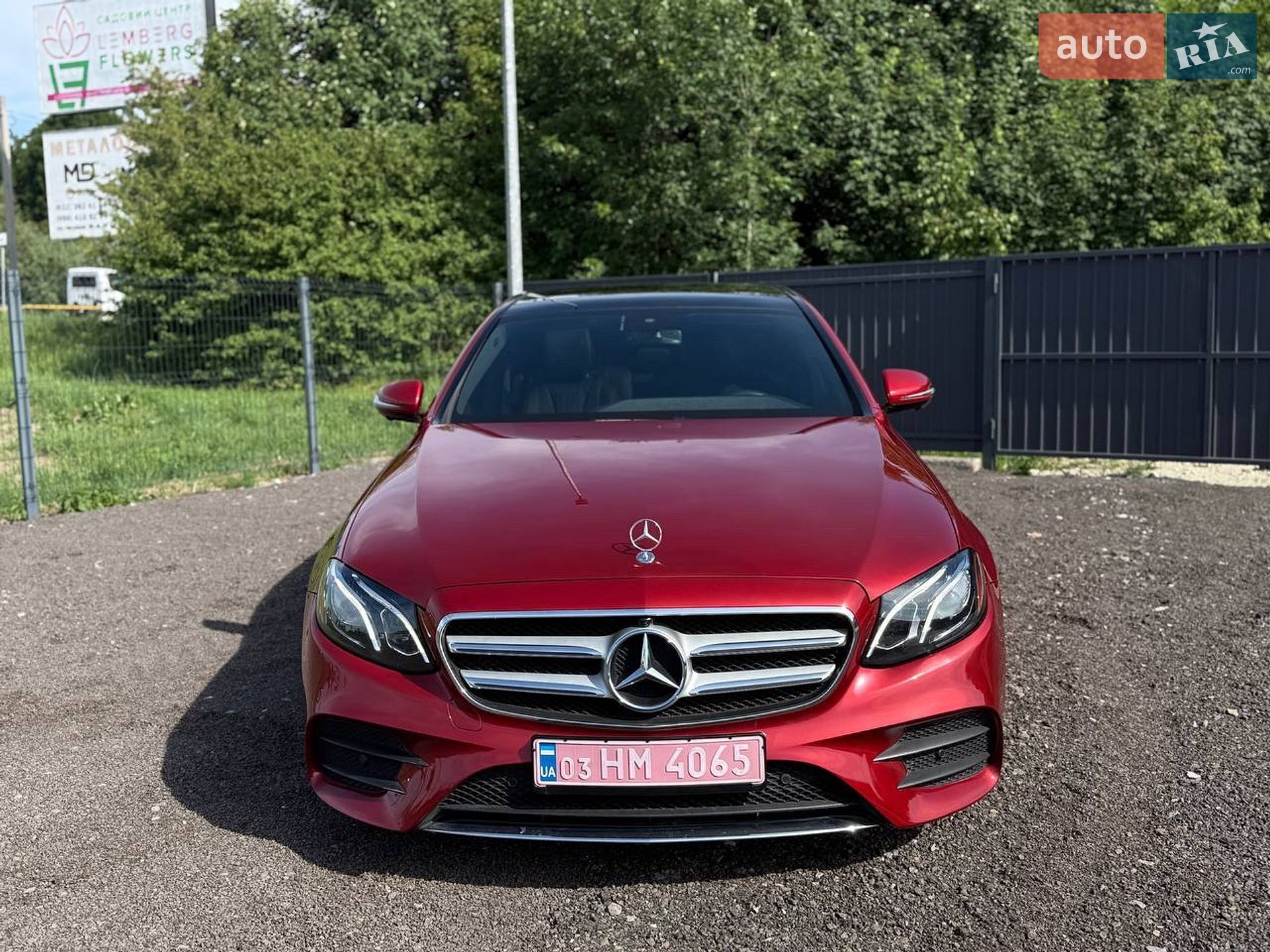 Mercedes-Benz E-Class 2018 VIN WDDZF4KB7KA510425 фото оголошення 8 з 36