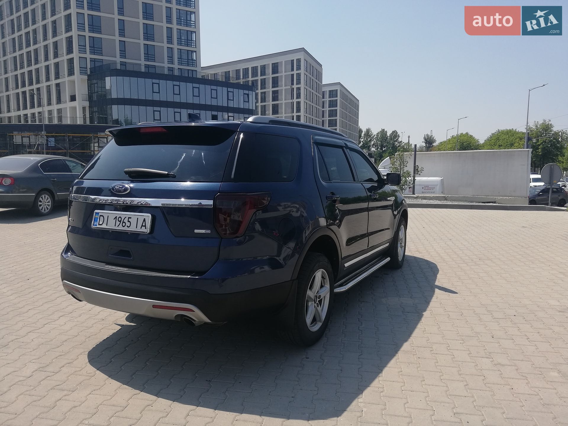 Ford Explorer 2015 VIN 1FM5K8DH8GGB16588 фото оголошення 11 з 20