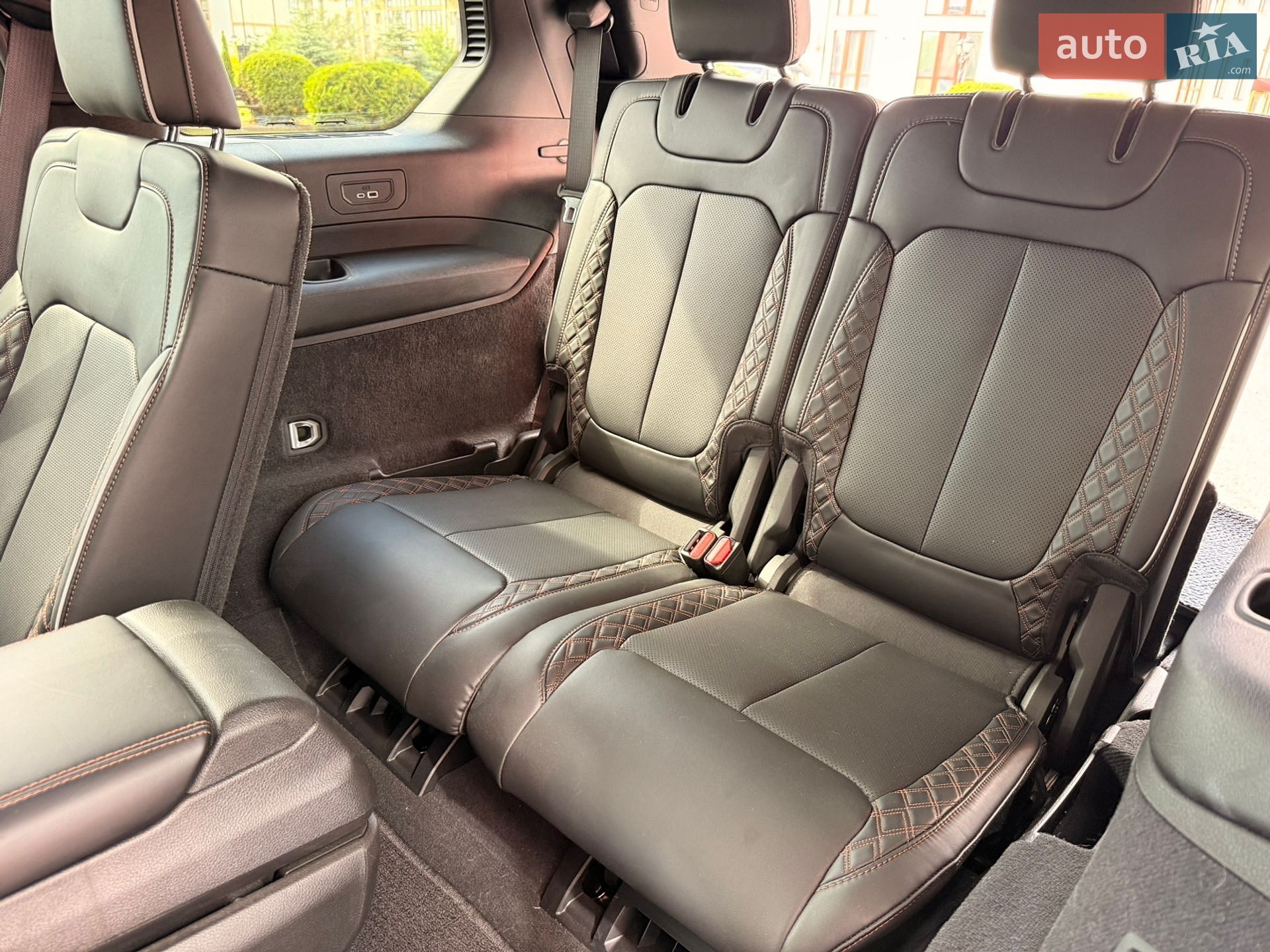 Jeep Grand Cherokee 2024 VIN 1C4RJKEG8R8515722 фото оголошення 23 з 27
