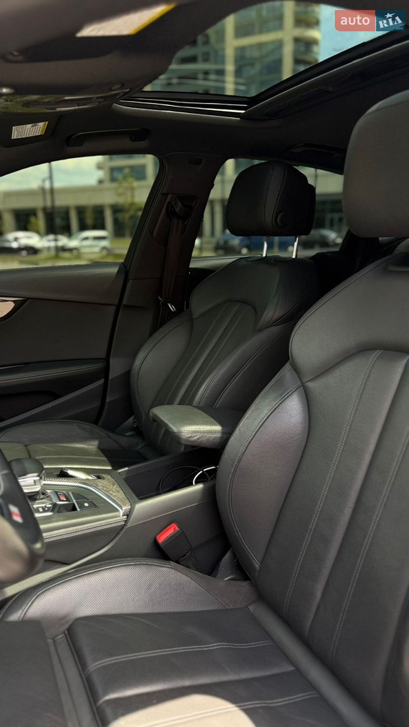 Audi S4 2017 VIN WAUC4AF48JA003691 фото оголошення 19 з 25