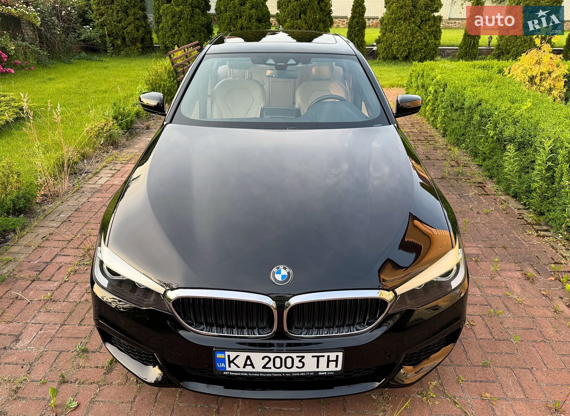 BMW 5 Series 2019 VIN WBAJA5C54KWW29974 фото оголошення 10 з 31