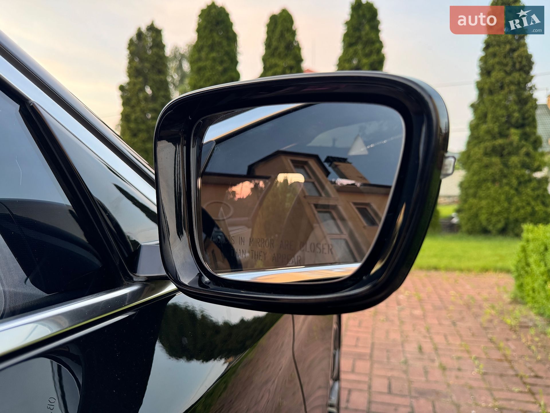 BMW 5 Series 2019 VIN WBAJA5C54KWW29974 фото оголошення 26 з 31