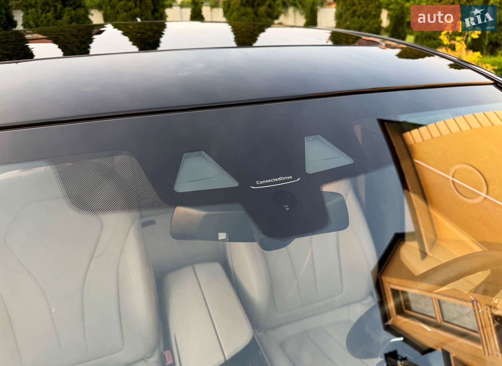 BMW 5 Series 2019 VIN WBAJA5C54KWW29974 фото оголошення 27 з 31