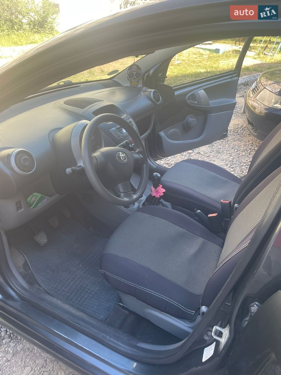 Toyota Aygo 2008 VIN JTDKP18C30N013885 фото оголошення 4 з 20