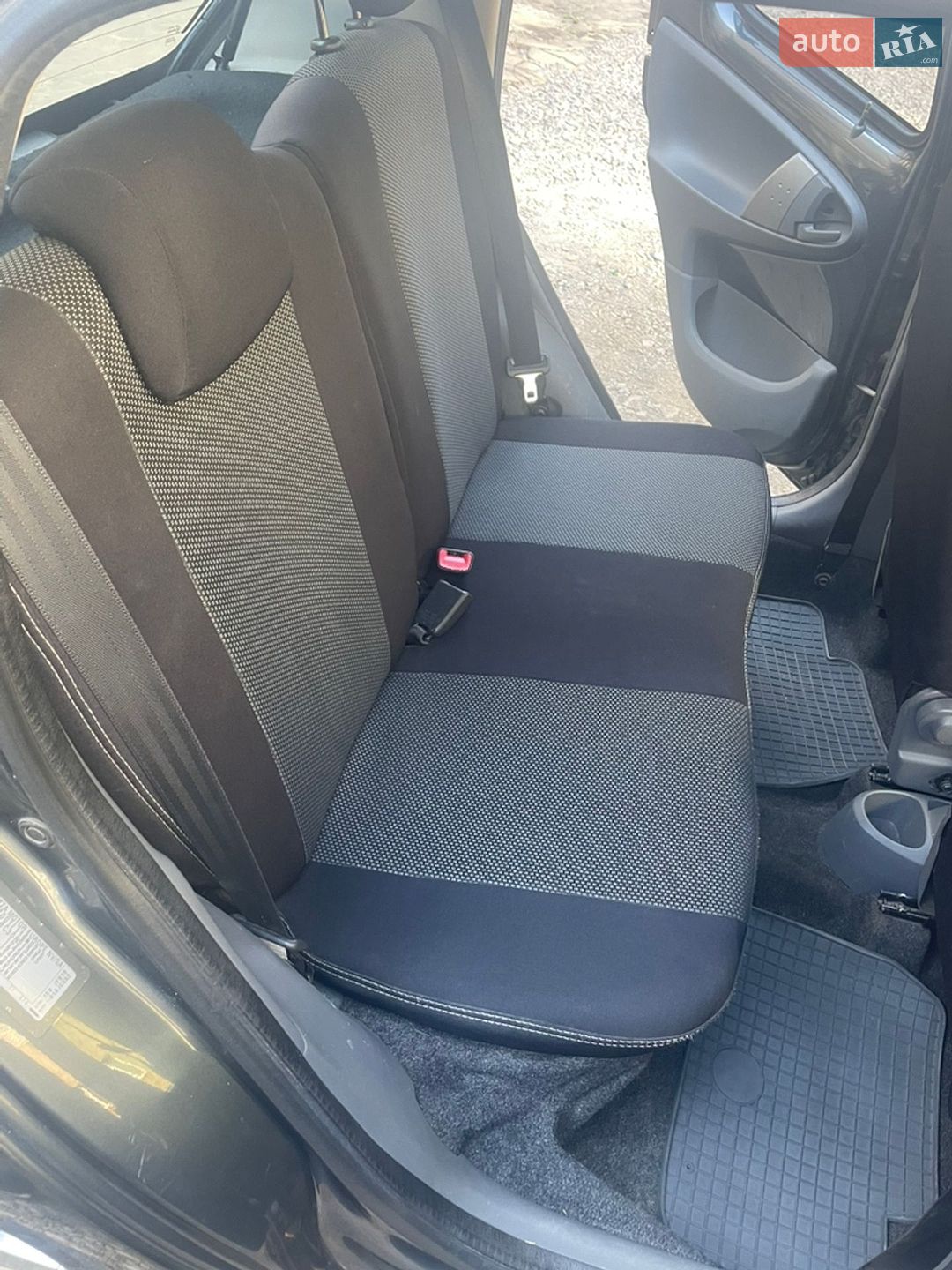 Toyota Aygo 2008 VIN JTDKP18C30N013885 фото оголошення 17 з 20