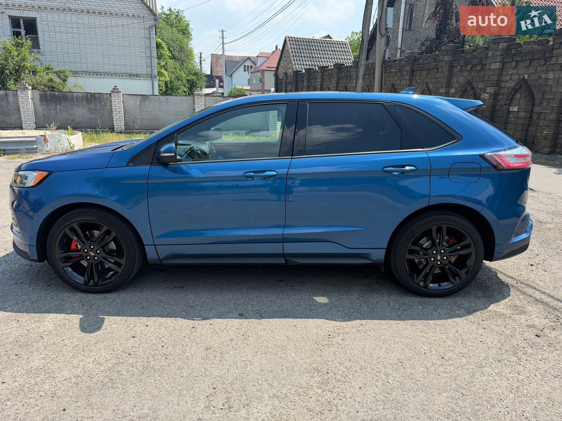 Ford Edge 2019 VIN 2FMPK4AP9LBA01528 фото оголошення 4 з 35