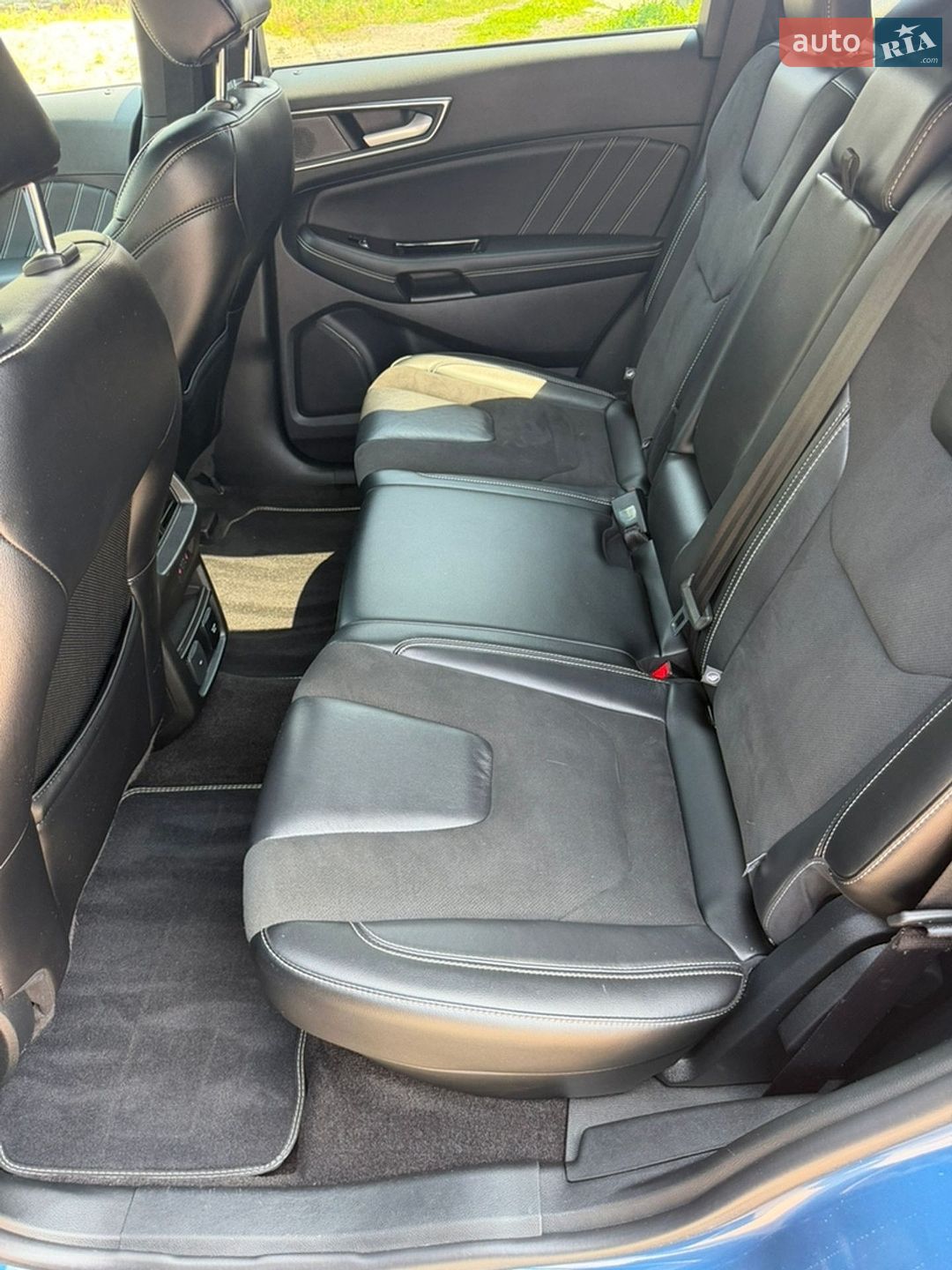 Ford Edge 2019 VIN 2FMPK4AP9LBA01528 фото оголошення 18 з 35