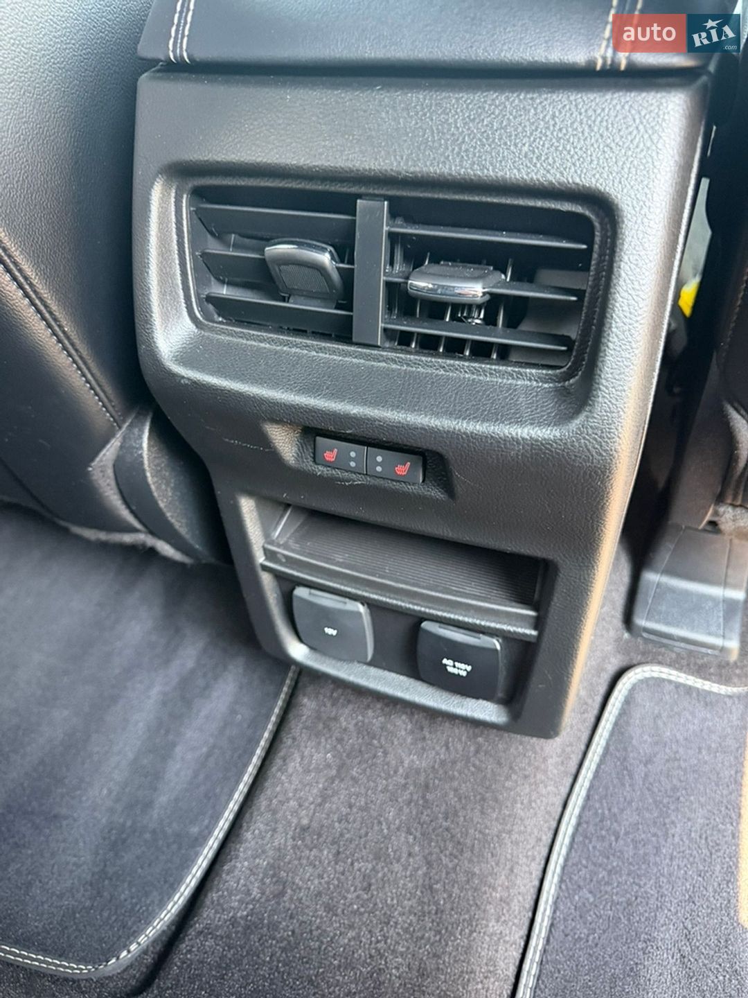 Ford Edge 2019 VIN 2FMPK4AP9LBA01528 фото оголошення 19 з 35