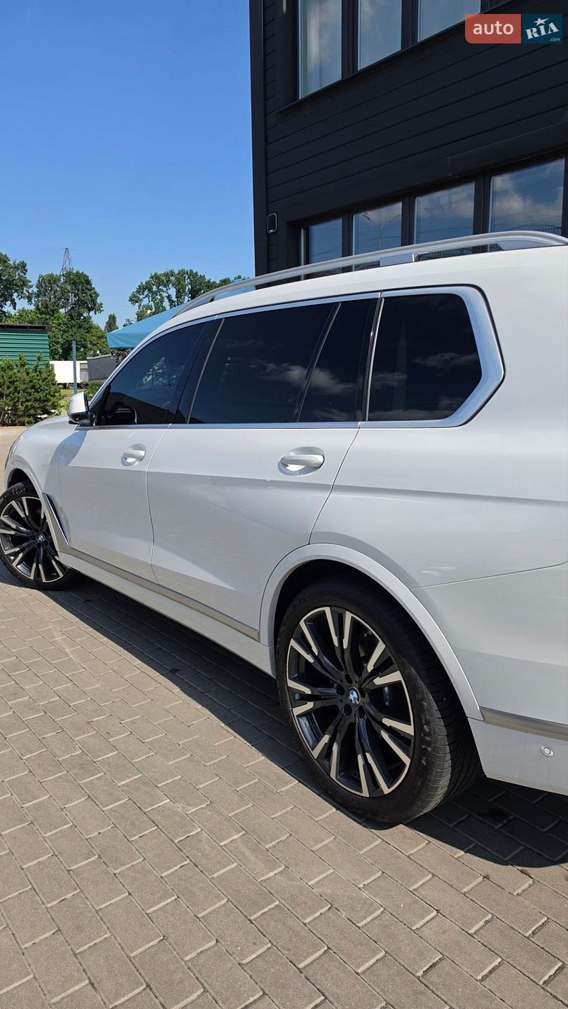 BMW X7 2019 VIN 5UXCW2C00L9A03002 фото оголошення 4 з 10