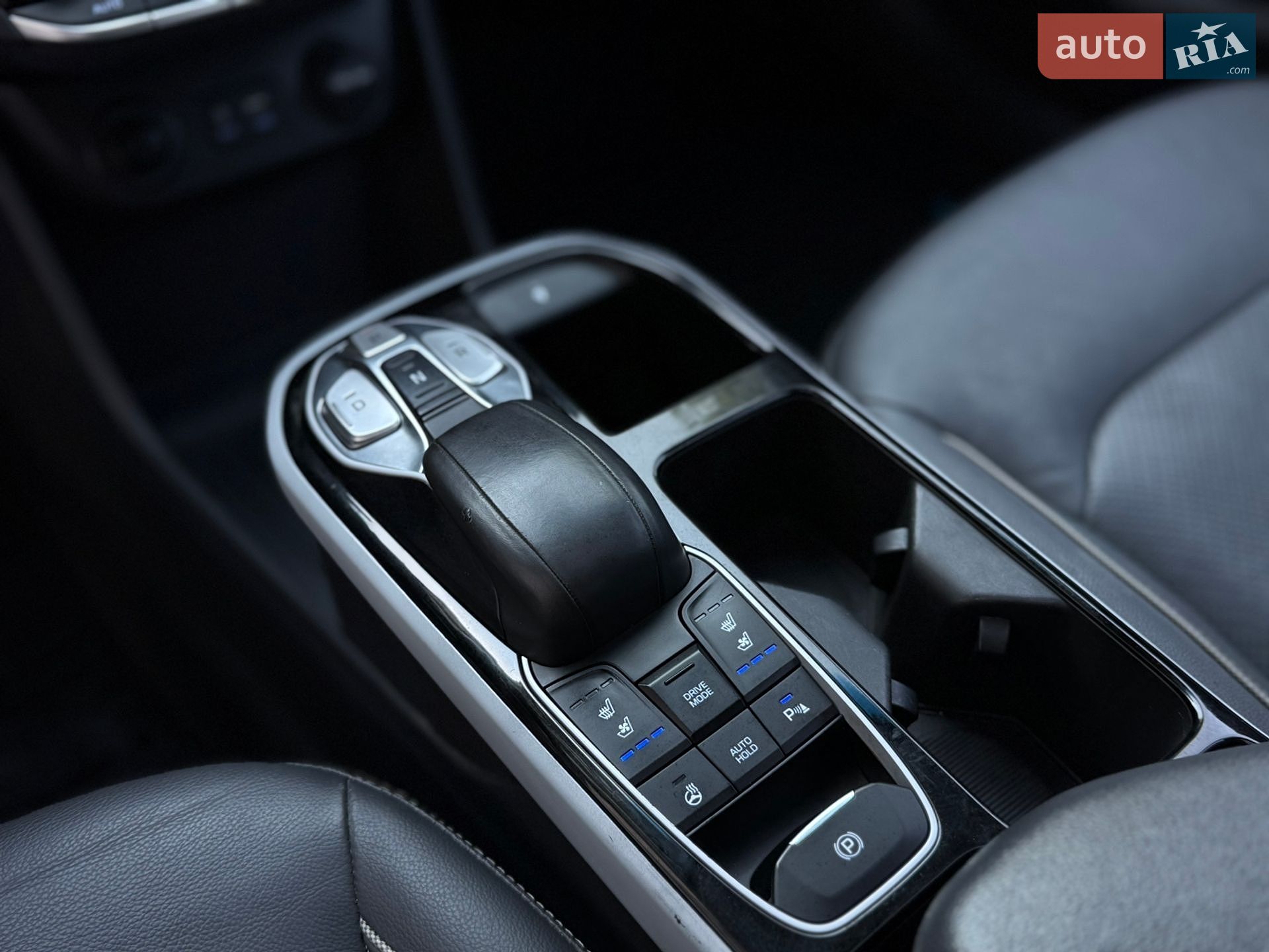 Hyundai Ioniq 2016 VIN KMHC851HFHU002142 фото оголошення 53 з 72