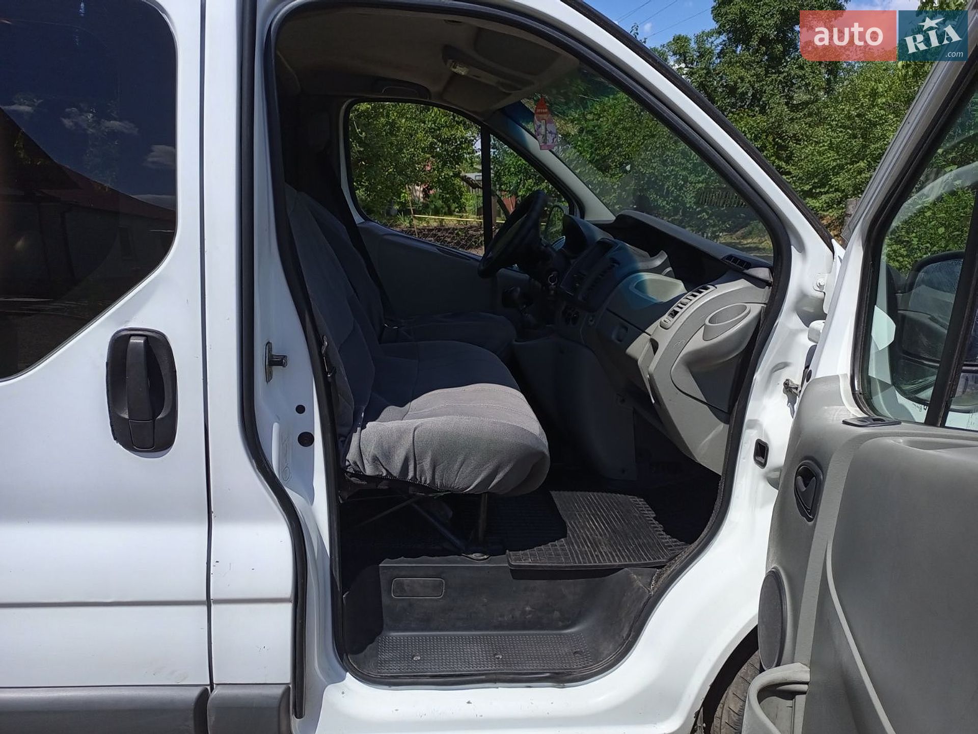 Renault Trafic 2010 VIN VF1FLASA6AY352855 фото оголошення 10 з 12