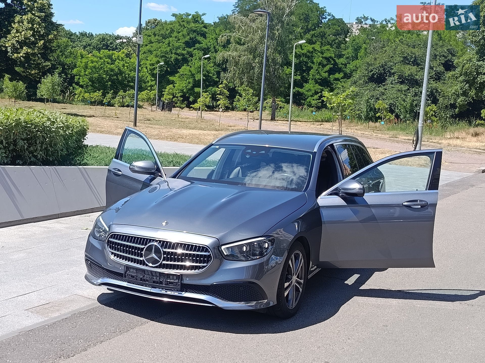 Mercedes-Benz E-Class 2020 VIN W1K2132041A878110 фото оголошення 14 з 21