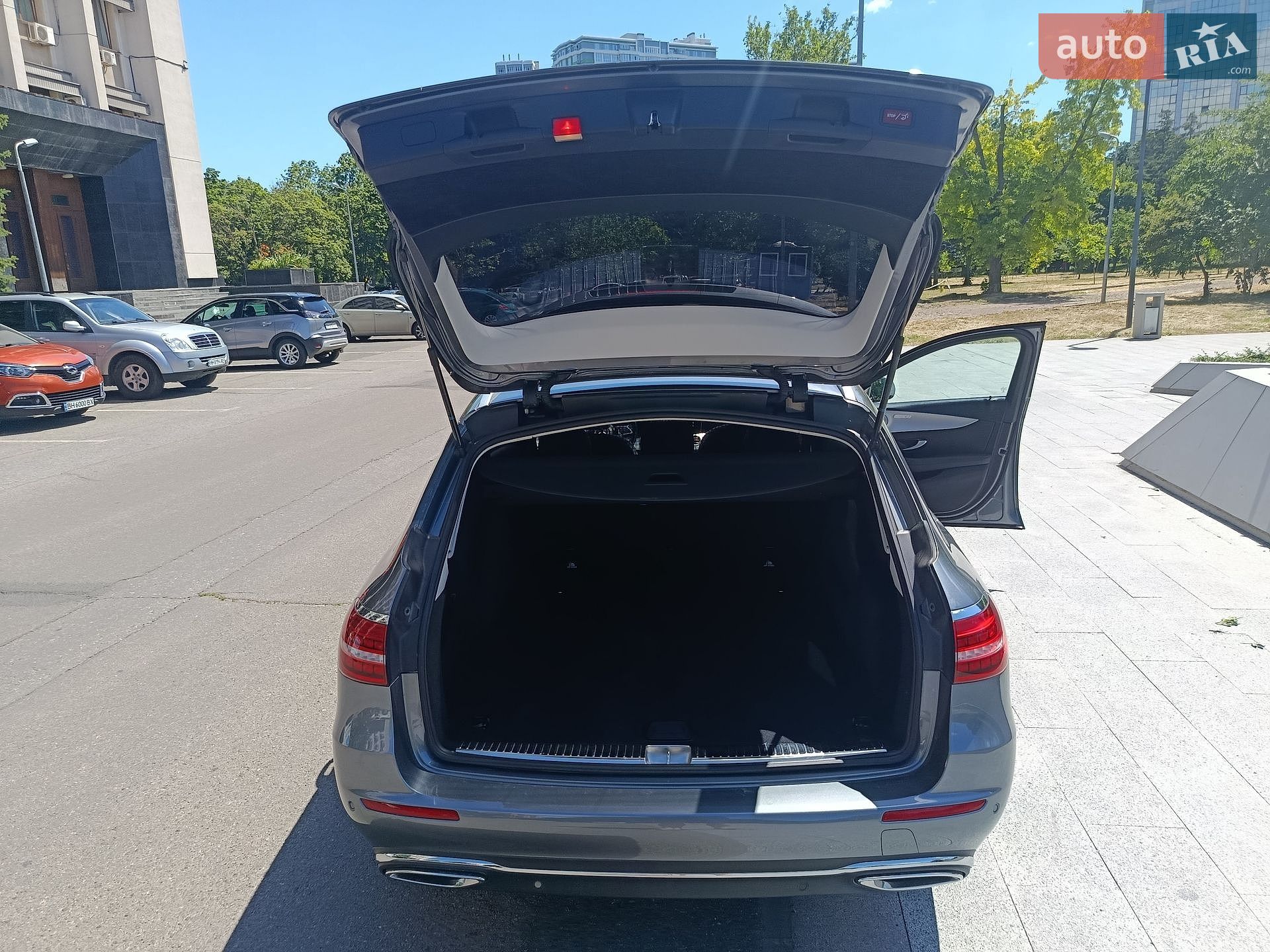 Mercedes-Benz E-Class 2020 VIN W1K2132041A878110 фото оголошення 18 з 21