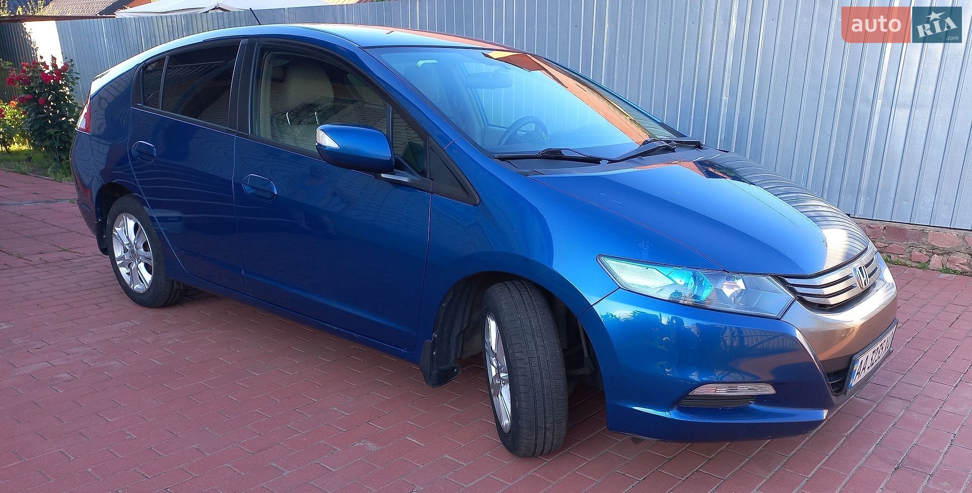 Honda Insight 2011 VIN JHMZE2H75BS009577 фото оголошення 3 з 16