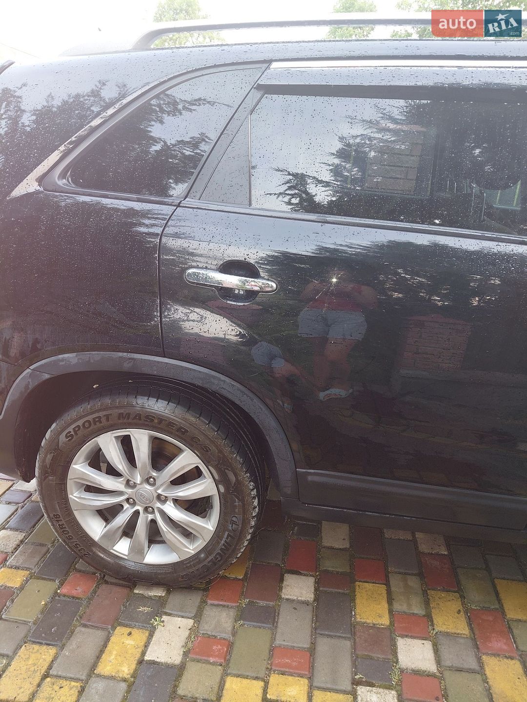 Kia Sorento 2010 VIN KNAKU814DA5079977 фото оголошення 3 з 11