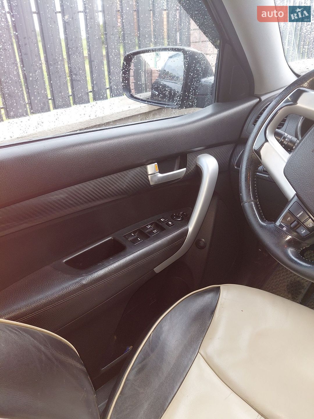 Kia Sorento 2010 VIN KNAKU814DA5079977 фото оголошення 5 з 11