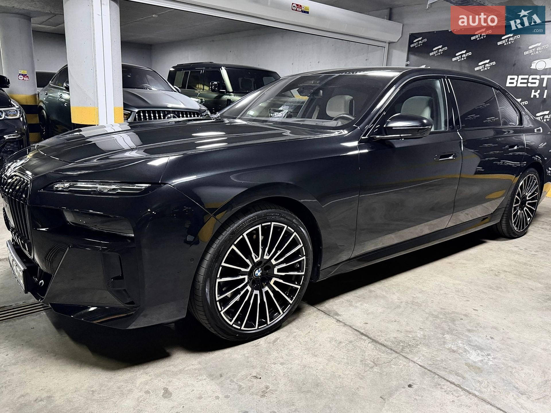 BMW 7 Series 2025 VIN WBA21EJ040CW21805 фото оголошення 20 з 108