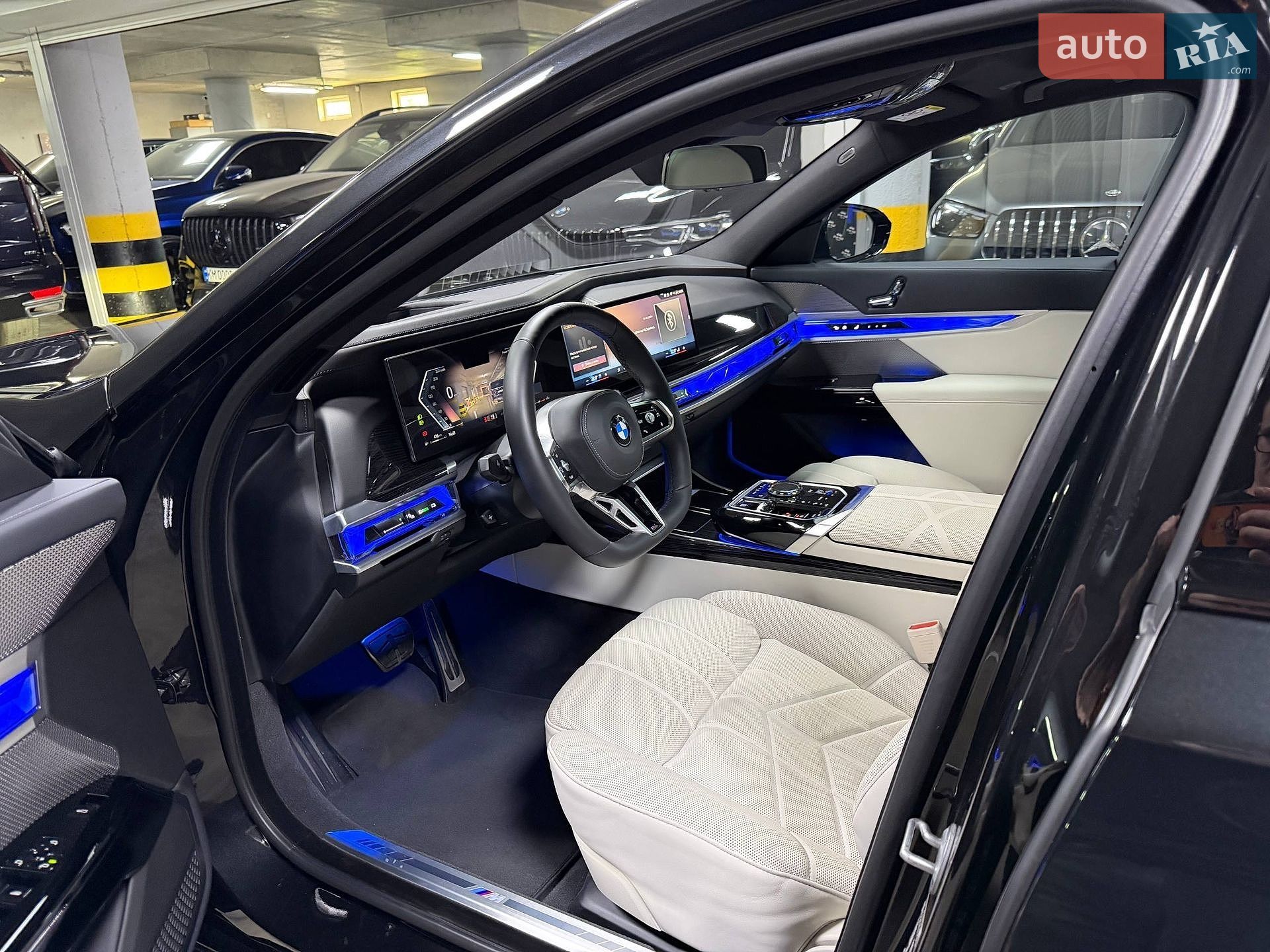 BMW 7 Series 2025 VIN WBA21EJ040CW21805 фото оголошення 40 з 108