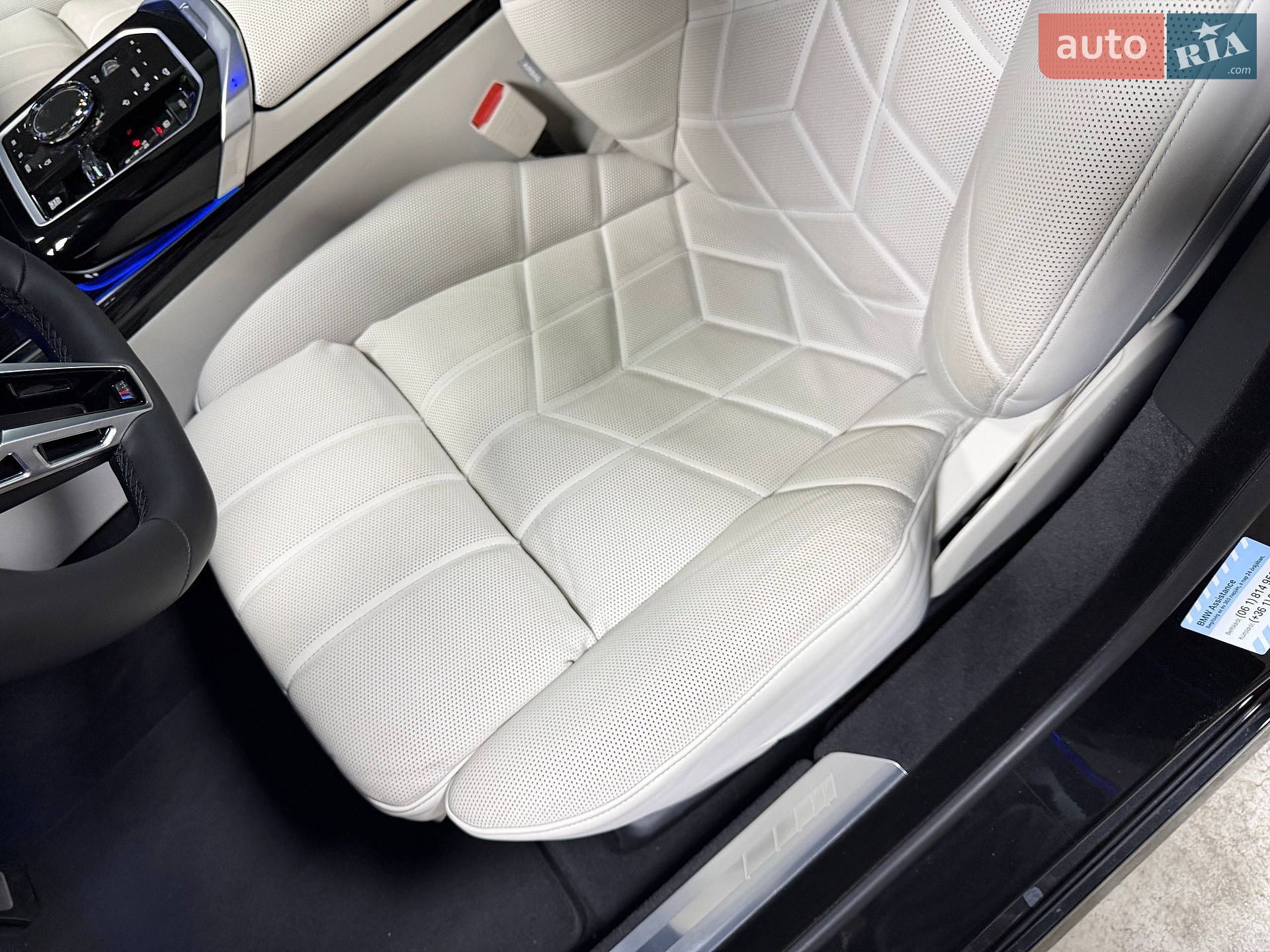 BMW 7 Series 2025 VIN WBA21EJ040CW21805 фото оголошення 43 з 108