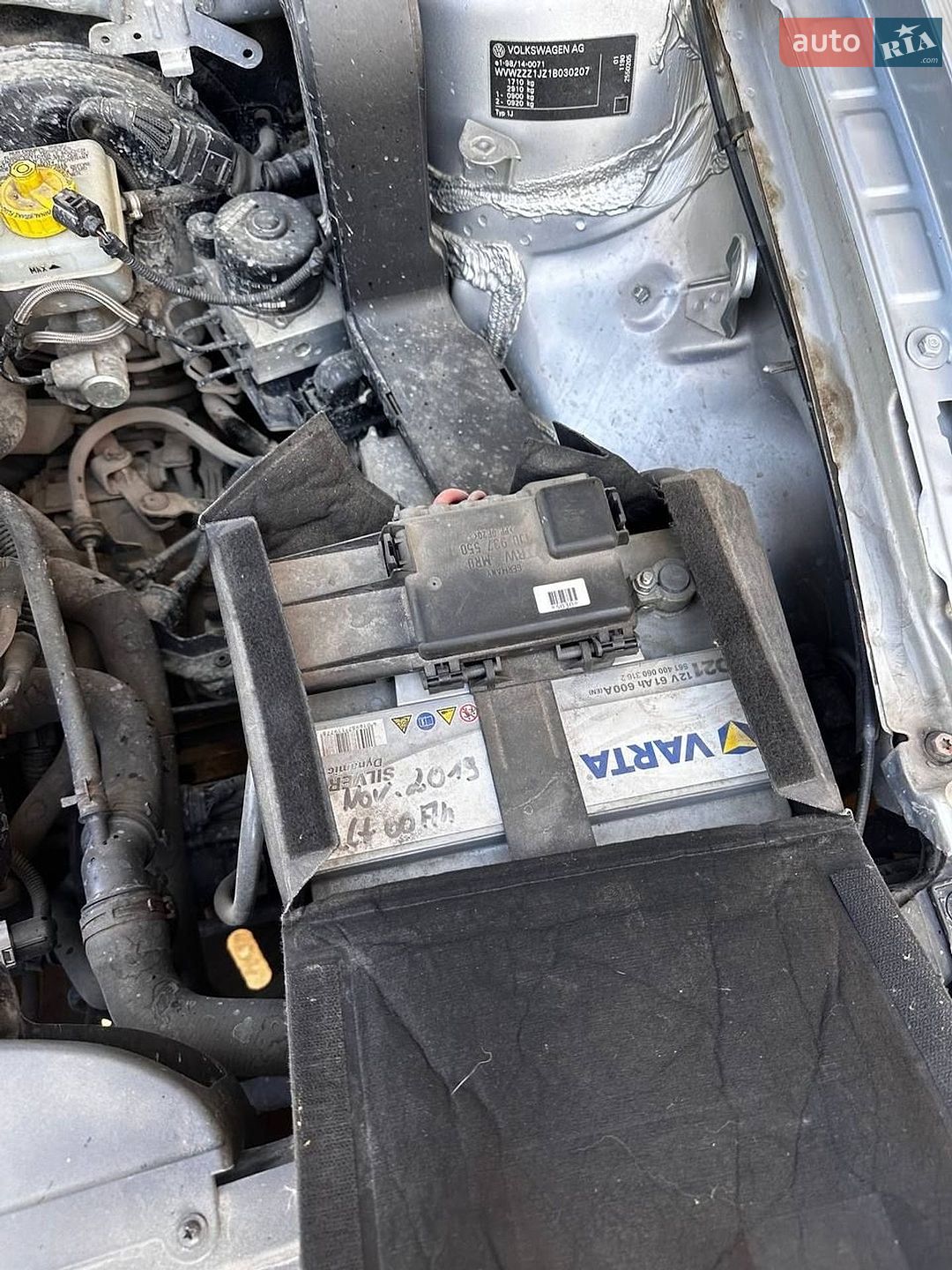 Volkswagen Golf 2000 VIN WVWZZZ1JZ1B030207 фото оголошення 16 з 55