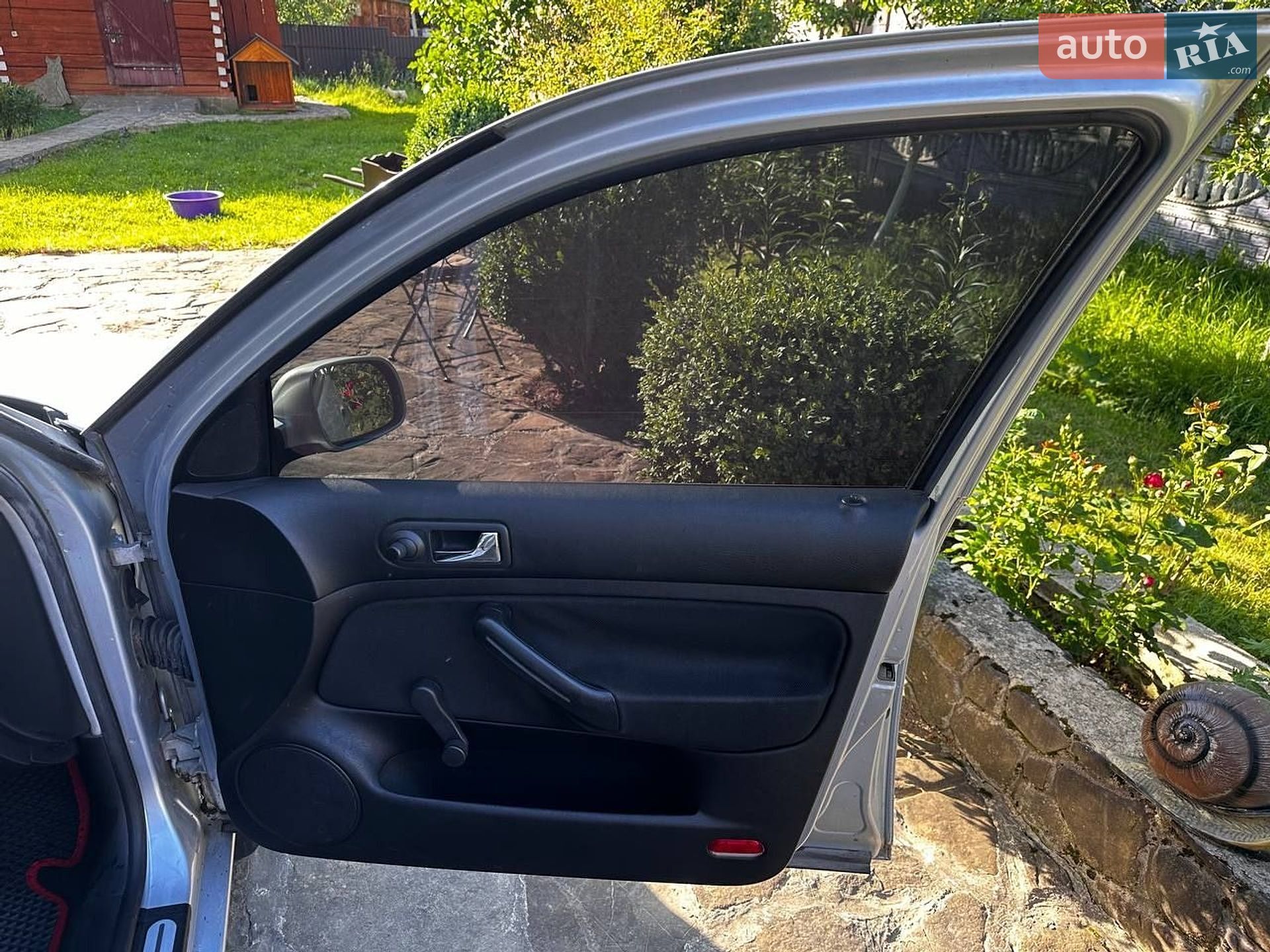 Volkswagen Golf 2000 VIN WVWZZZ1JZ1B030207 фото оголошення 32 з 55
