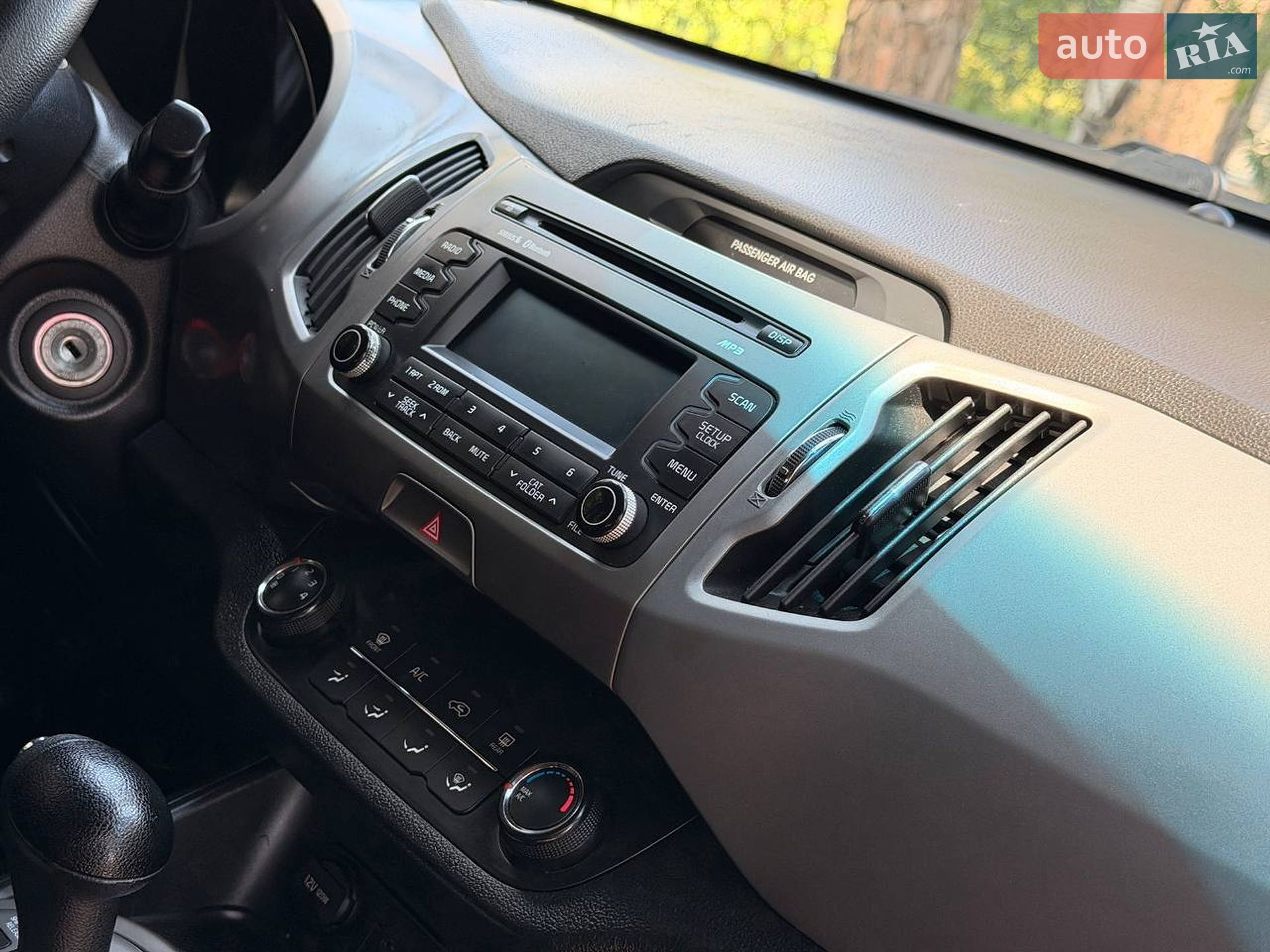 Kia Sportage 2015 VIN KNDPB3ACXF7786103 фото оголошення 28 з 30