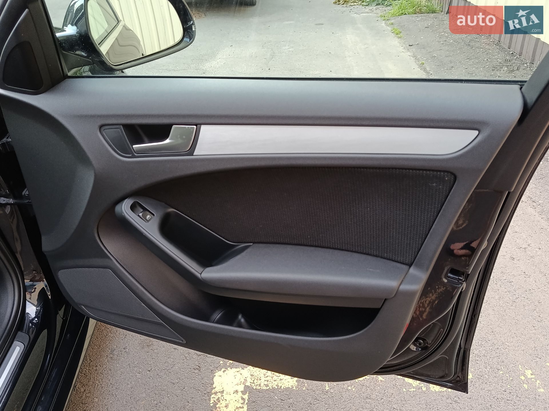 Audi A4 2011 VIN WAUZZZ8K3CA069784 фото оголошення 14 з 26