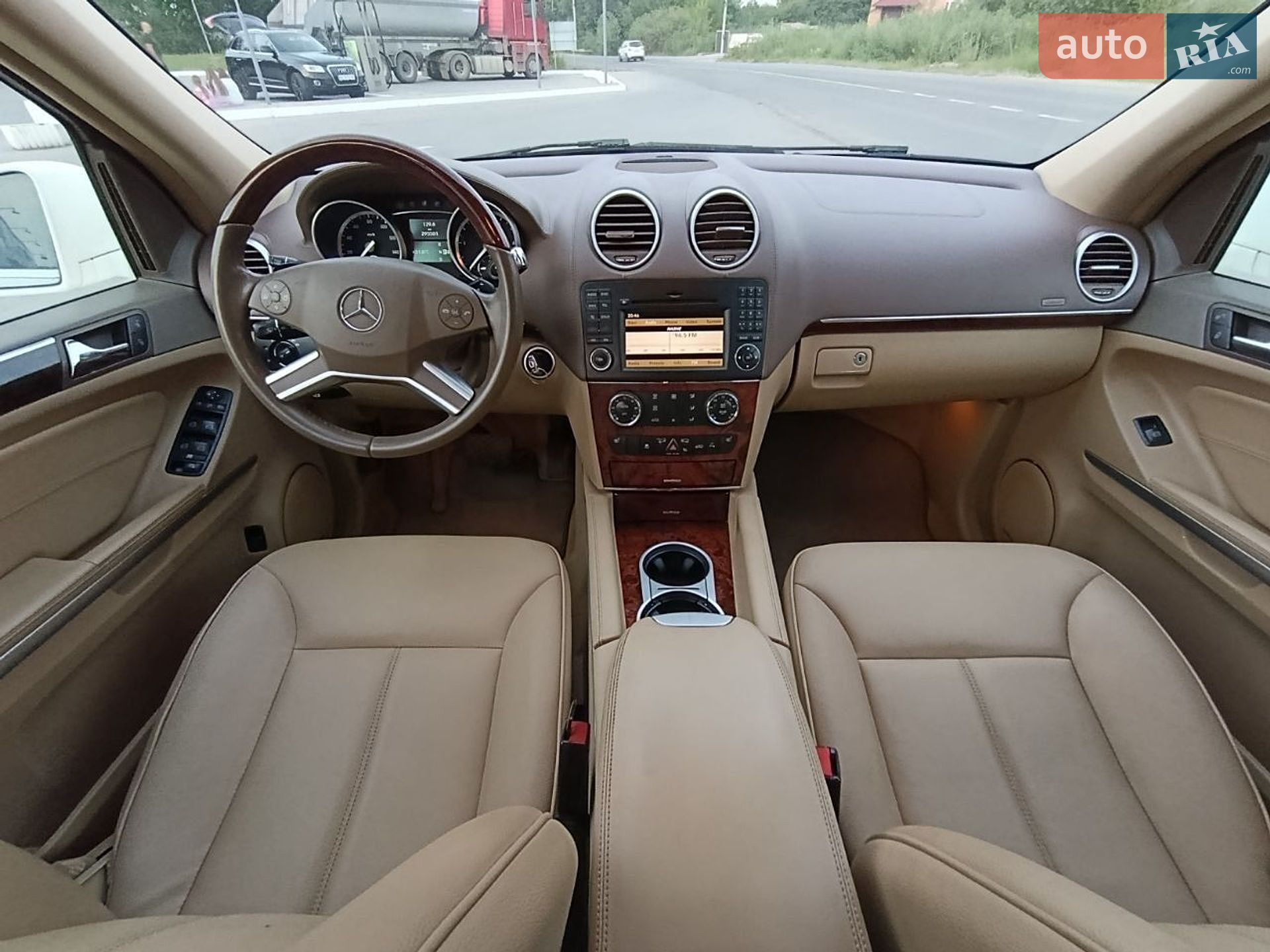 Mercedes-Benz GL-Class 2012 VIN 4JGBF2FE1CA775861 фото оголошення 17 з 38