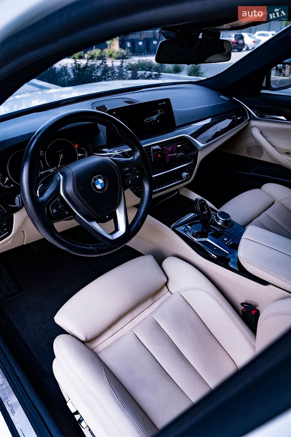 BMW 5 Series 2017 VIN WBAJA5C50JWA35691 фото оголошення 12 з 21