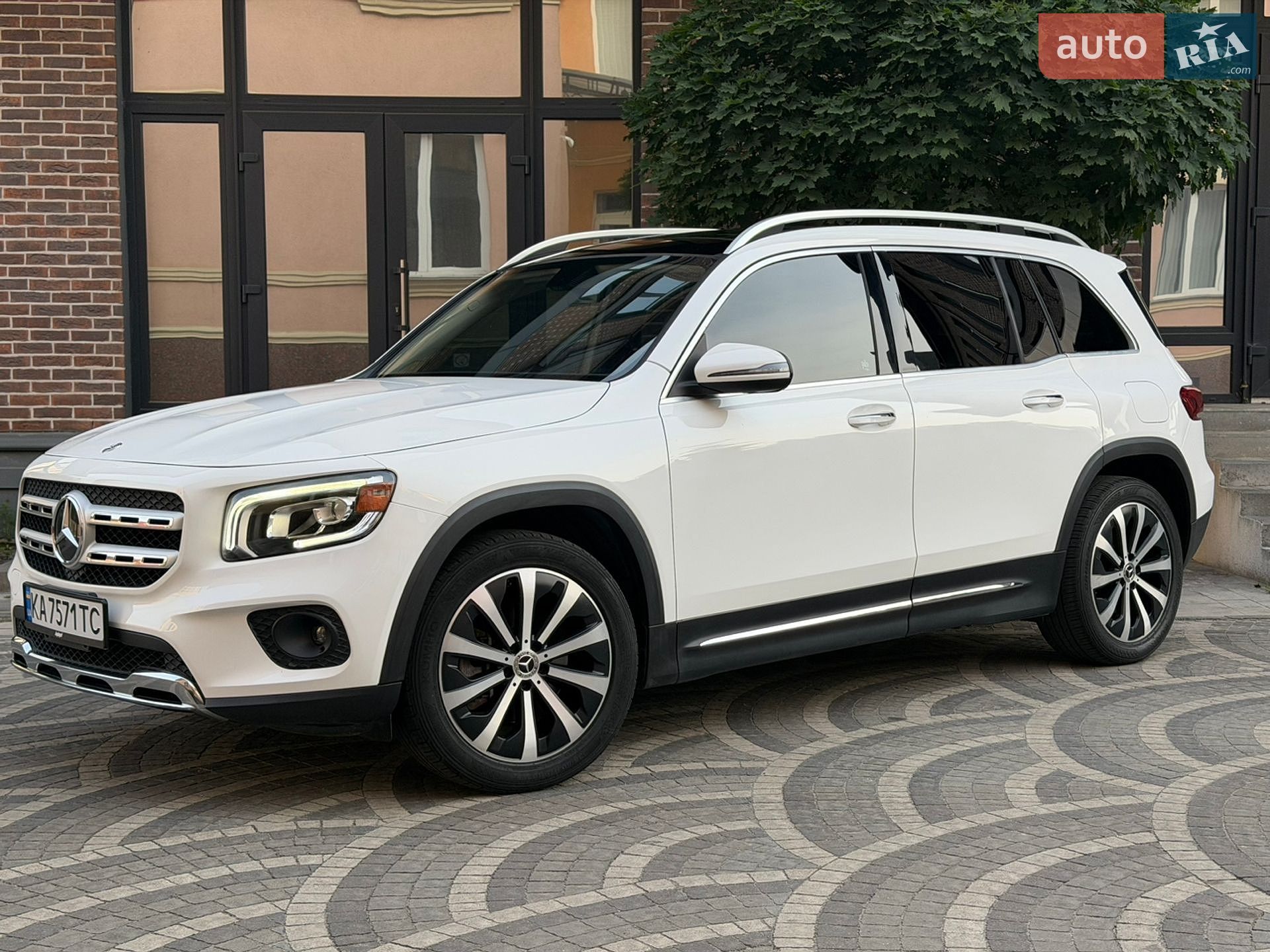 Mercedes-Benz GLB-Class 2019 VIN WDC4M4GB8LW011750 фото оголошення 5 з 51