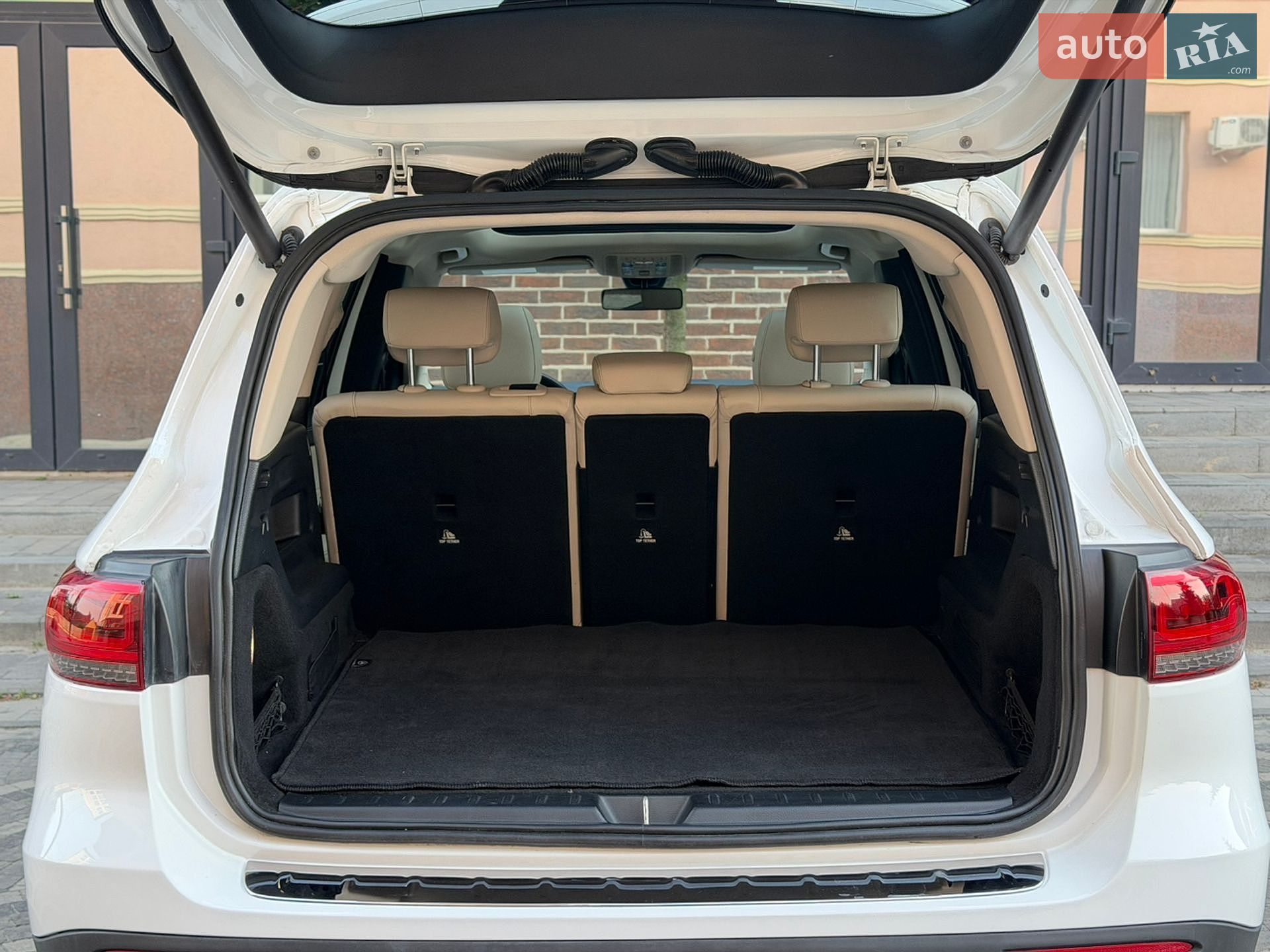 Mercedes-Benz GLB-Class 2019 VIN WDC4M4GB8LW011750 фото оголошення 47 з 51