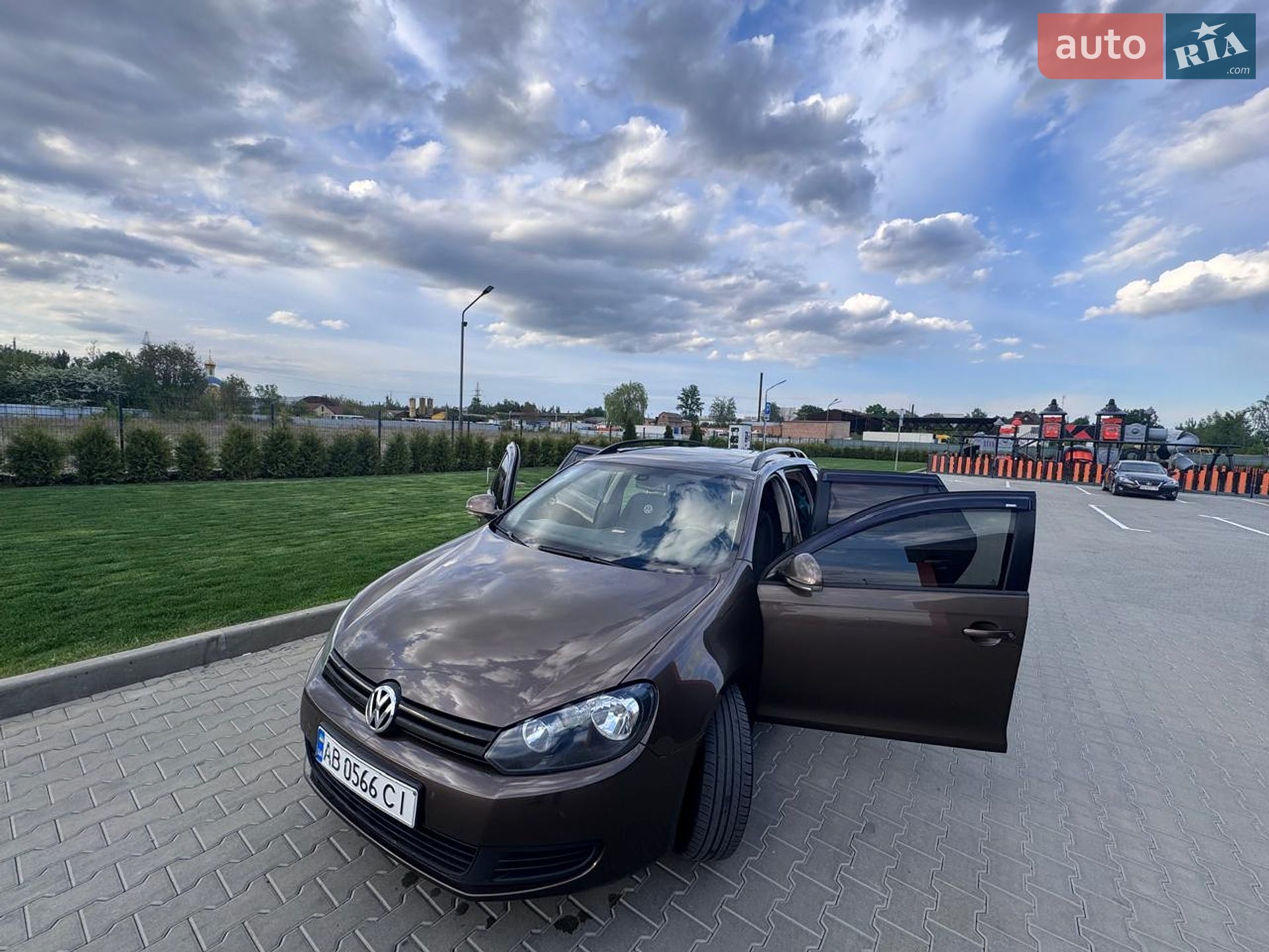 Volkswagen Golf 2011 VIN WVWZZZ1KZBM657731 фото оголошення 7 з 32