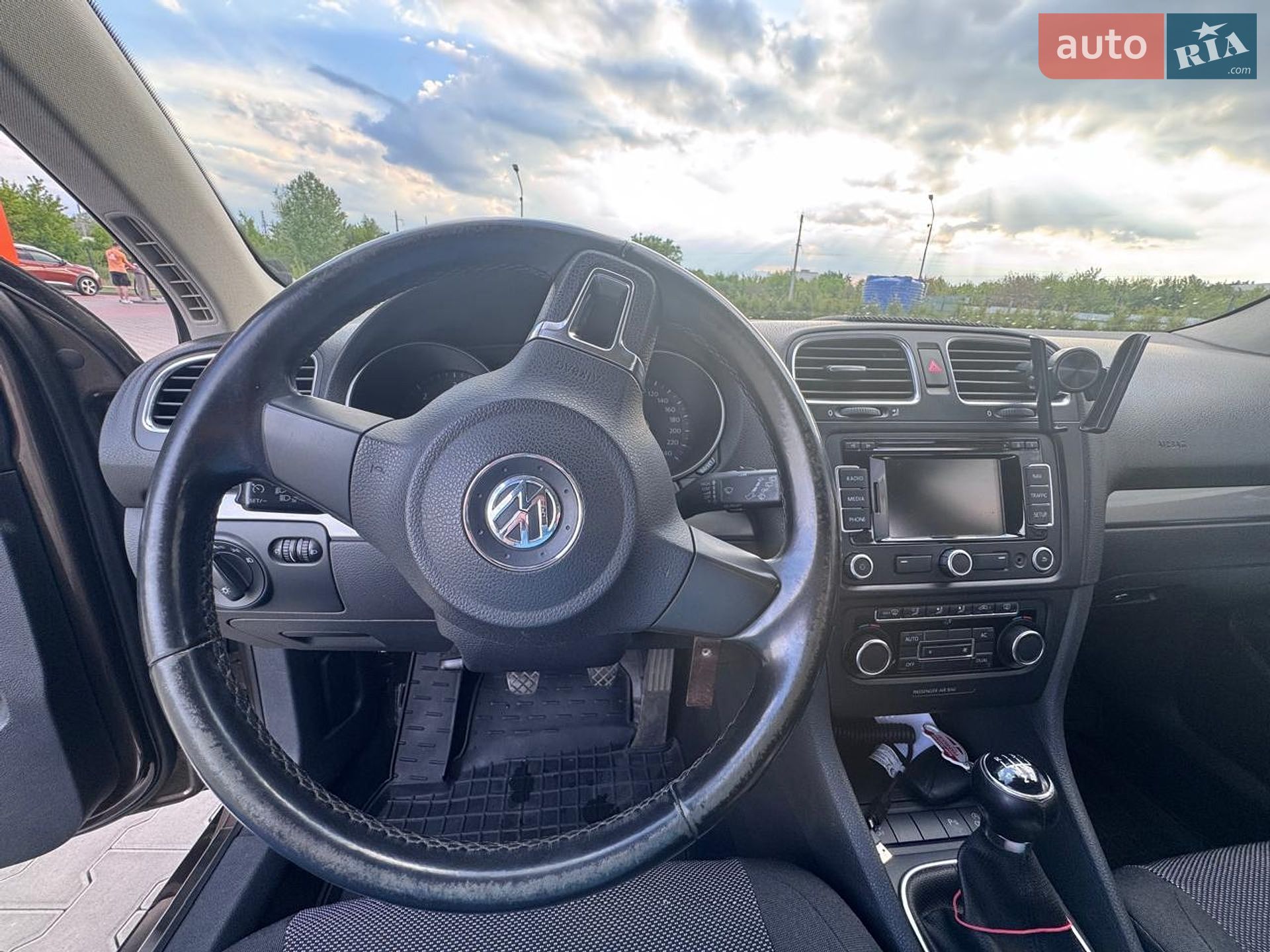 Volkswagen Golf 2011 VIN WVWZZZ1KZBM657731 фото оголошення 29 з 32