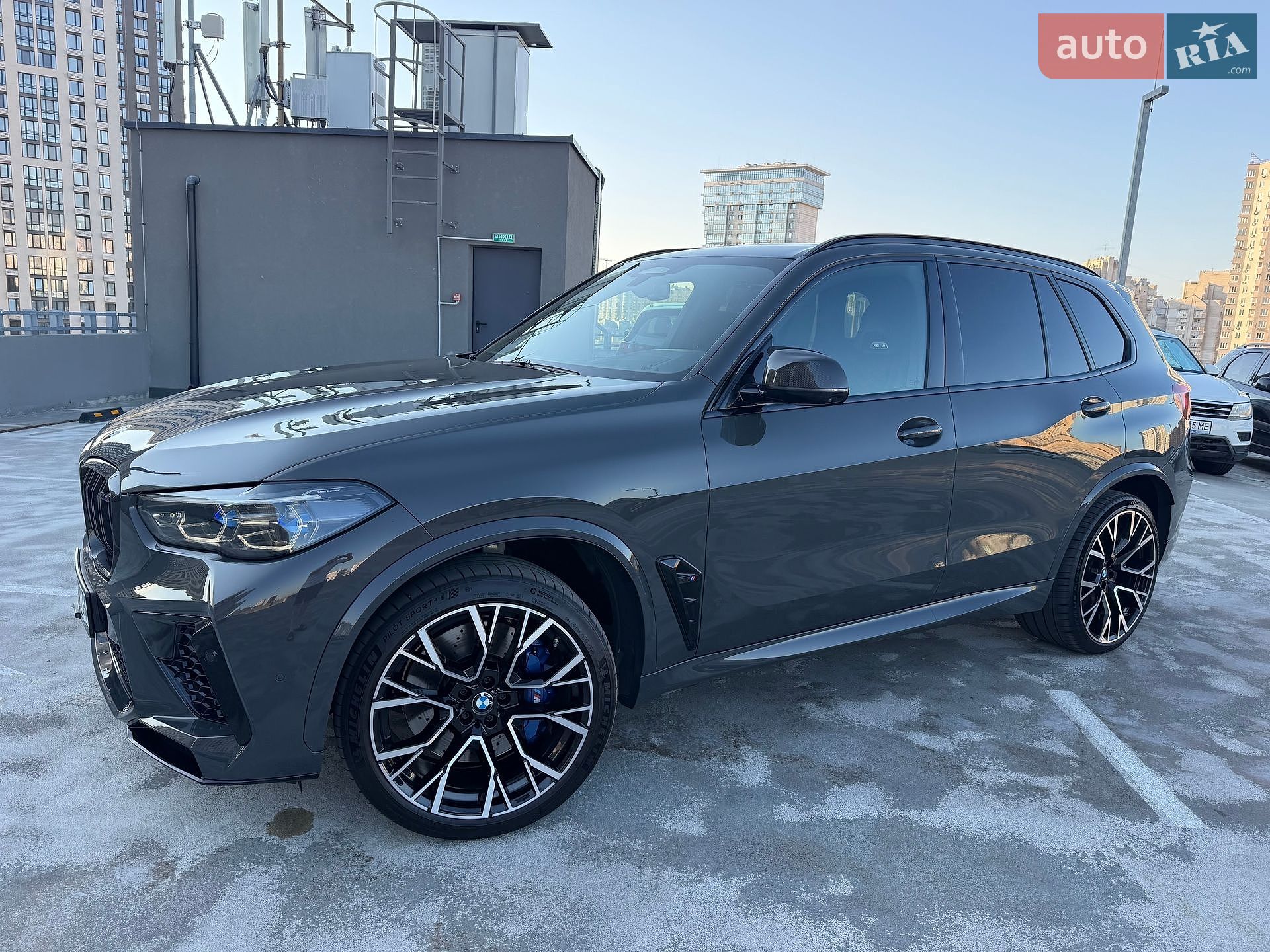 BMW X5 M 2022 VIN WBSJU010909L45118 фото оголошення 8 з 93