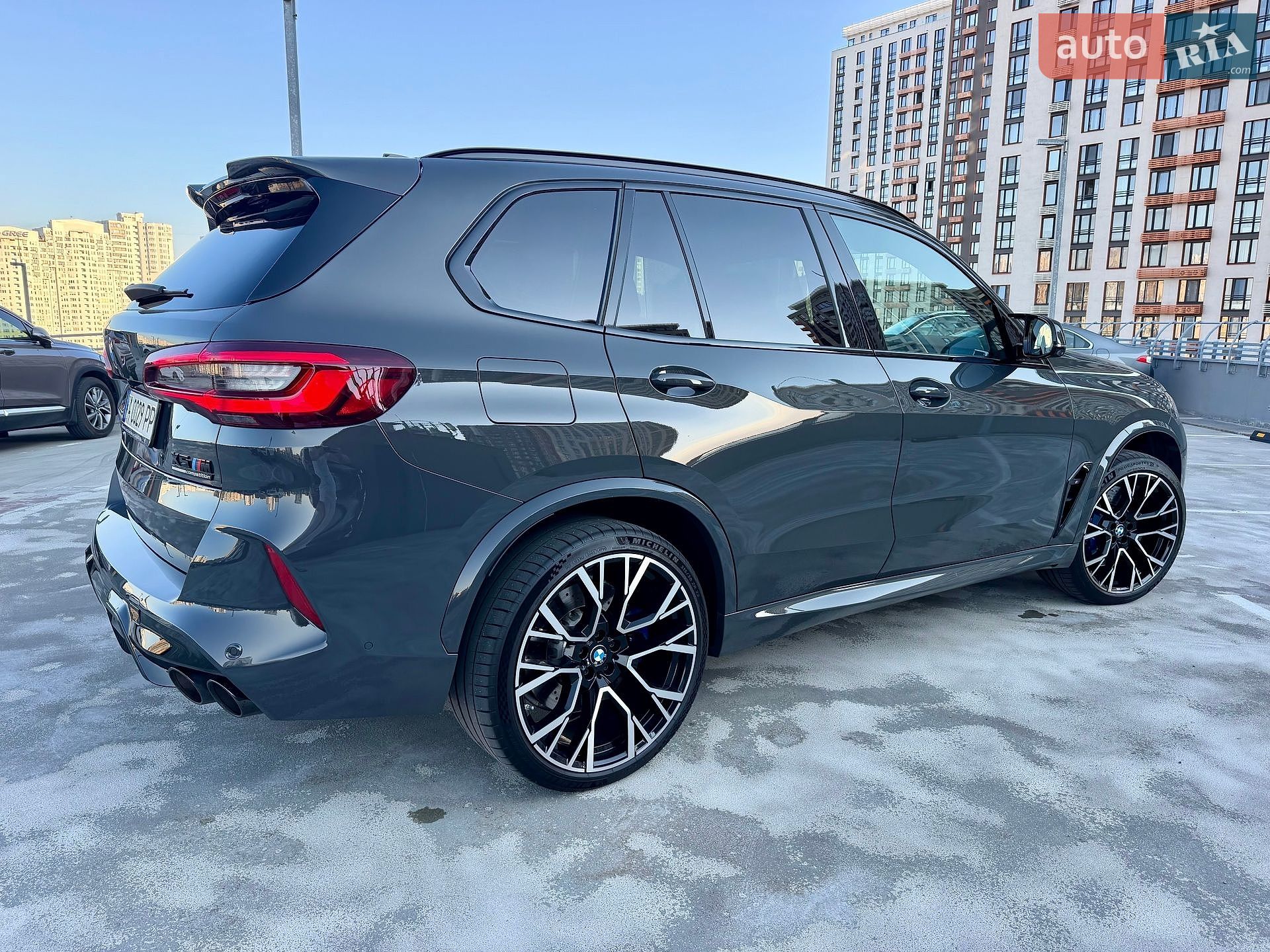 BMW X5 M 2022 VIN WBSJU010909L45118 фото оголошення 18 з 93