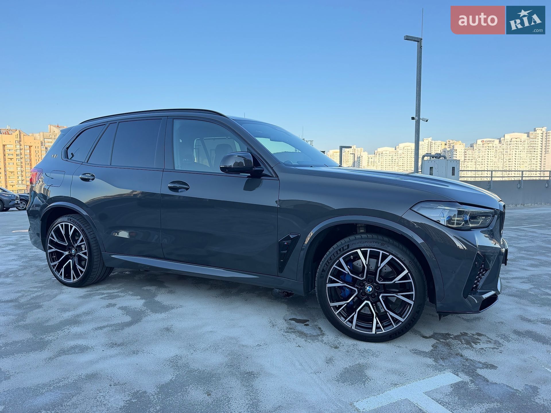 BMW X5 M 2022 VIN WBSJU010909L45118 фото оголошення 28 з 93