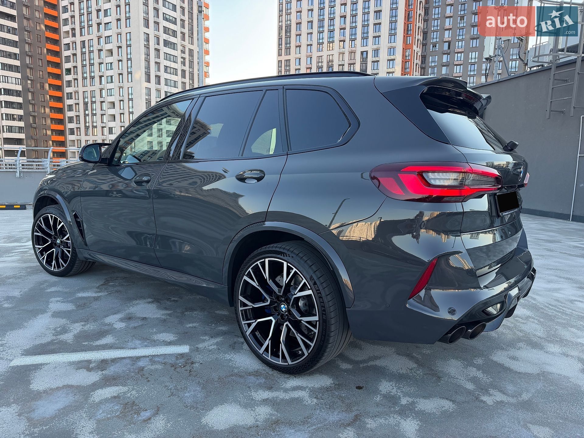 BMW X5 M 2022 VIN WBSJU010909L45118 фото оголошення 37 з 93
