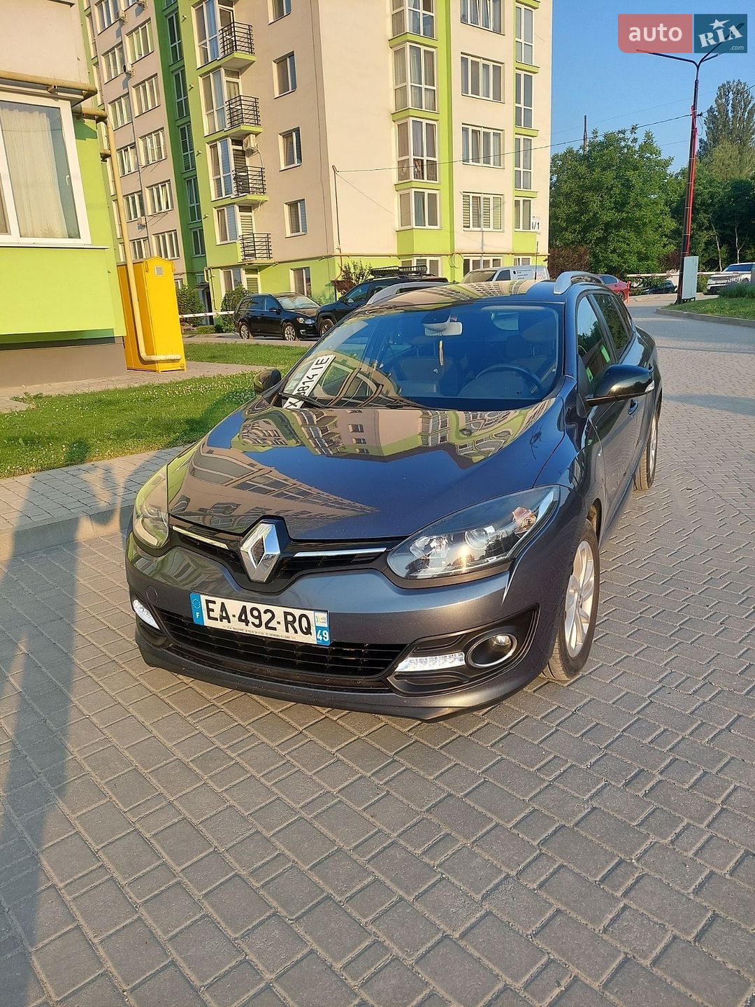 Renault Megane 2015 VIN VF1KZ140653335068 фото оголошення 4 з 49