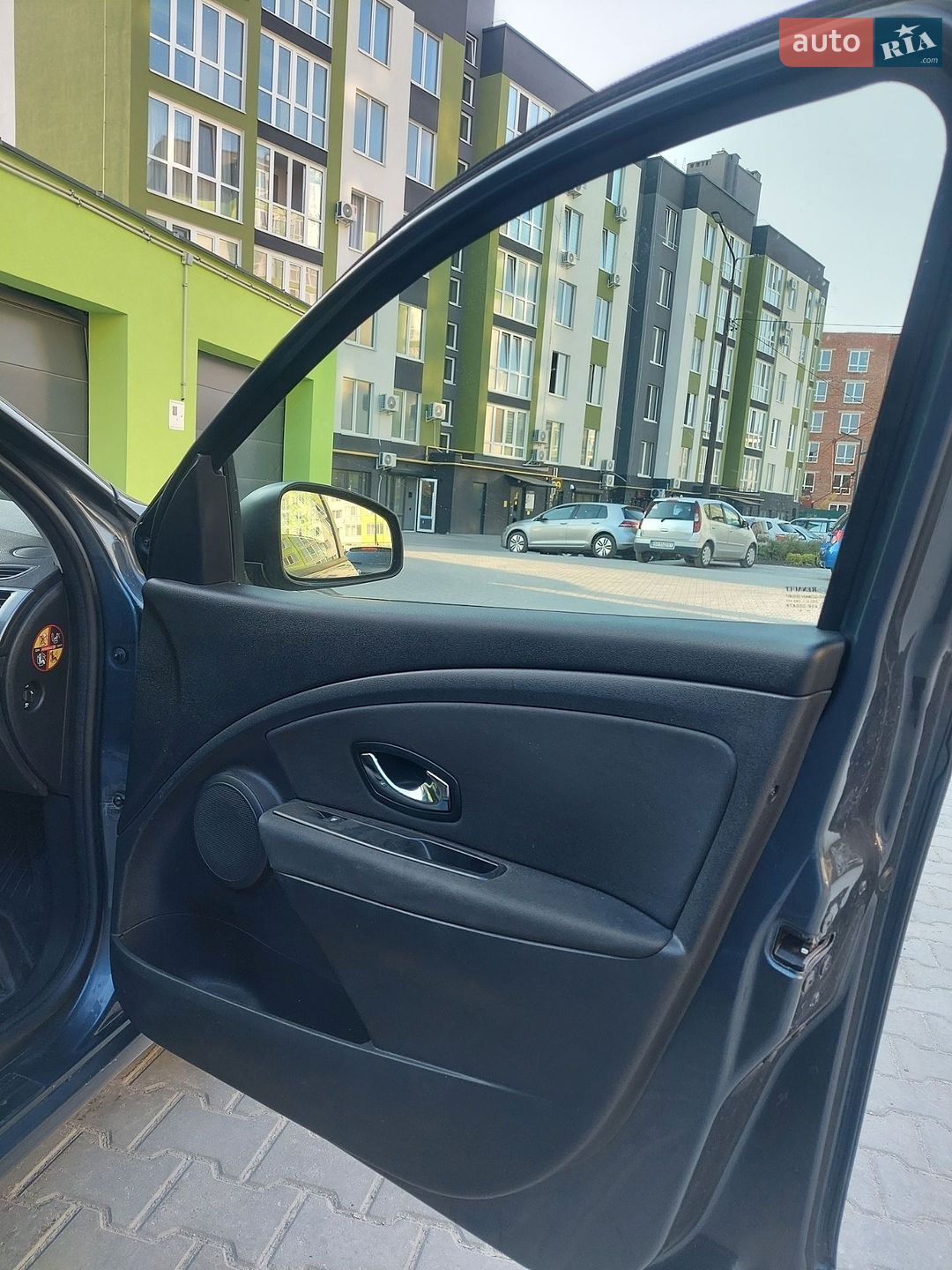 Renault Megane 2015 VIN VF1KZ140653335068 фото оголошення 21 з 49