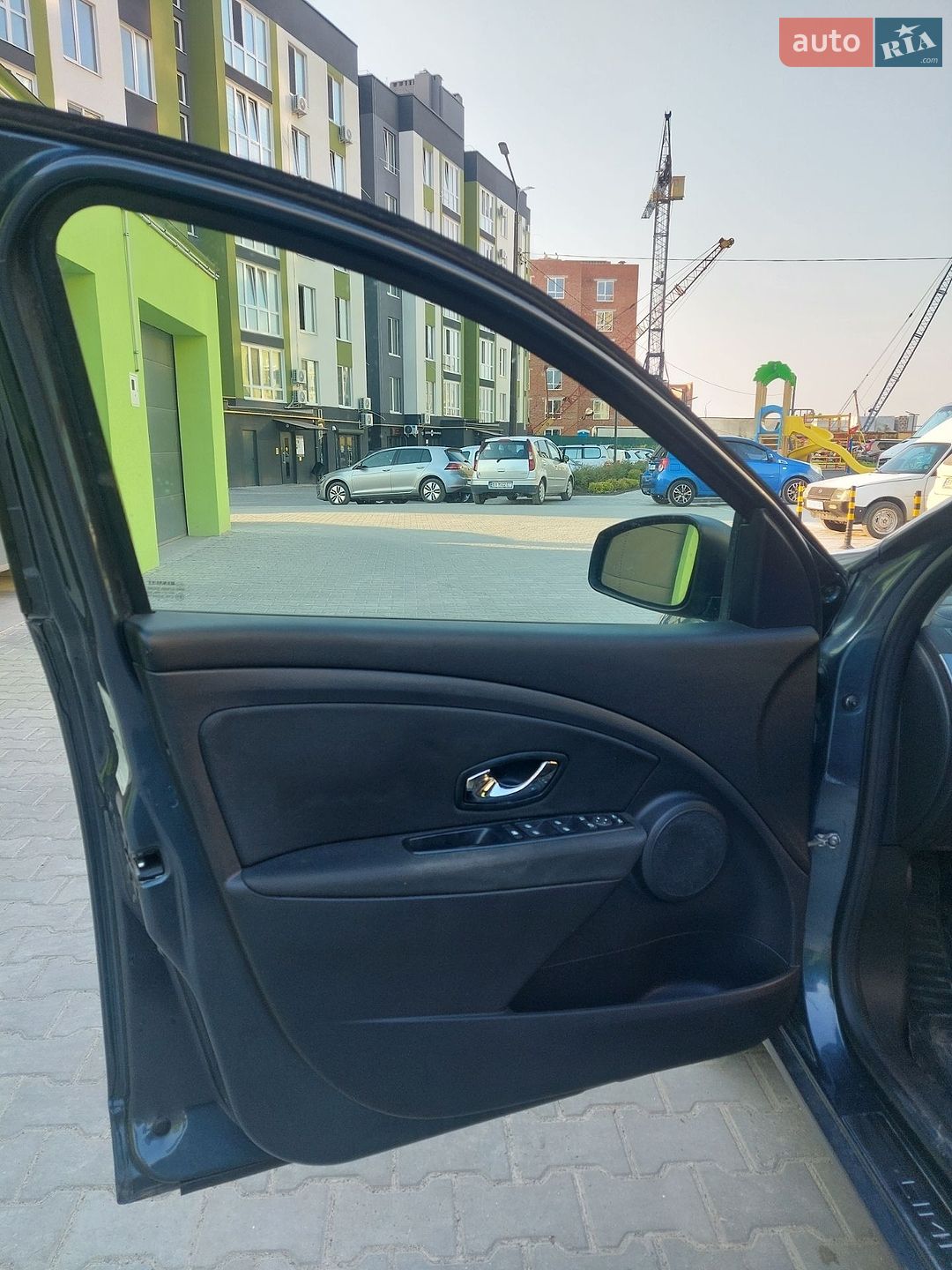 Renault Megane 2015 VIN VF1KZ140653335068 фото оголошення 31 з 49