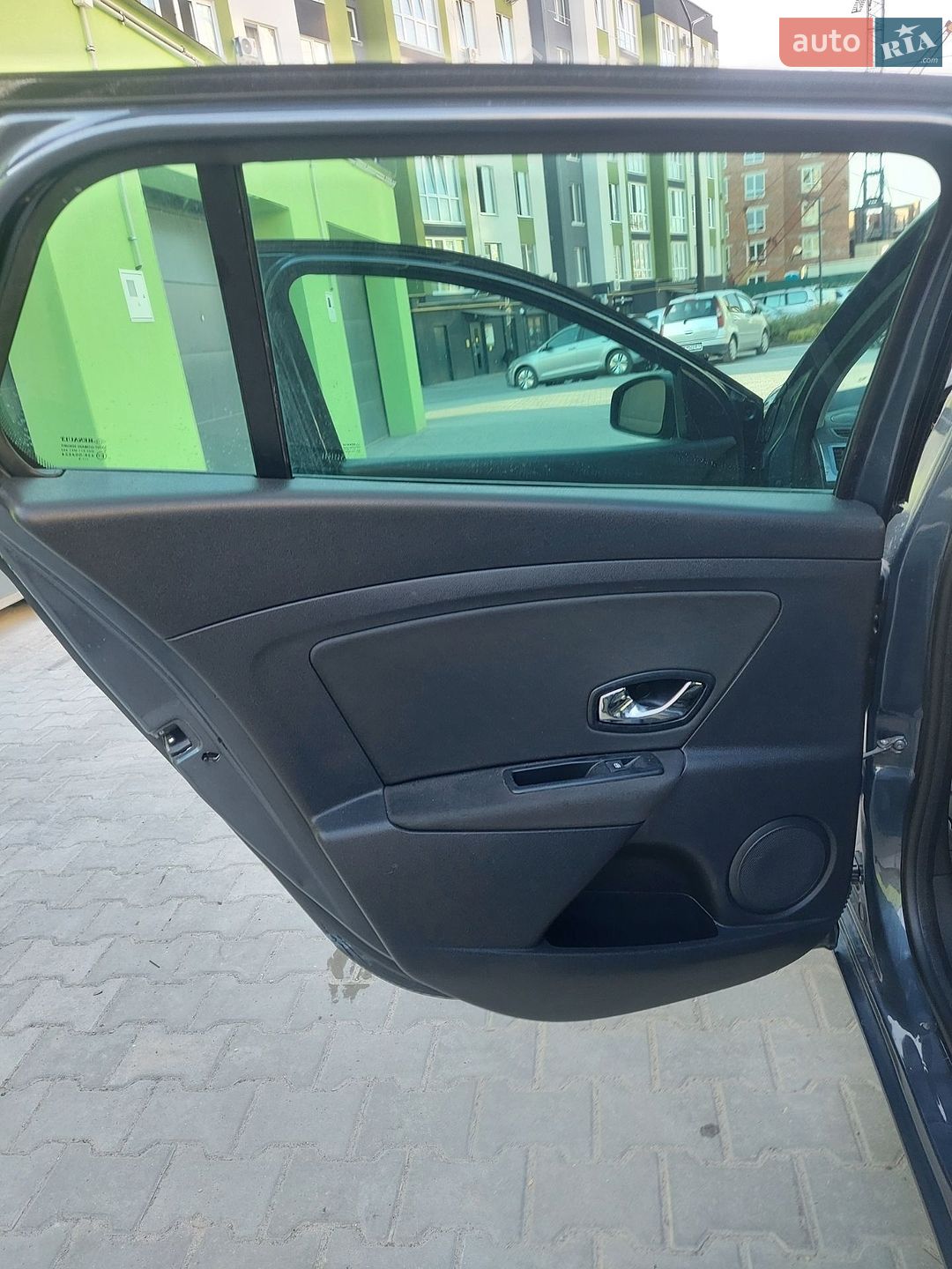 Renault Megane 2015 VIN VF1KZ140653335068 фото оголошення 37 з 49
