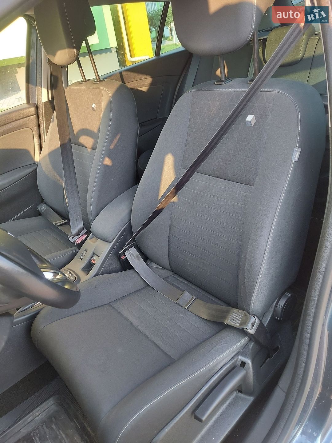 Renault Megane 2015 VIN VF1KZ140653335068 фото оголошення 32 з 49