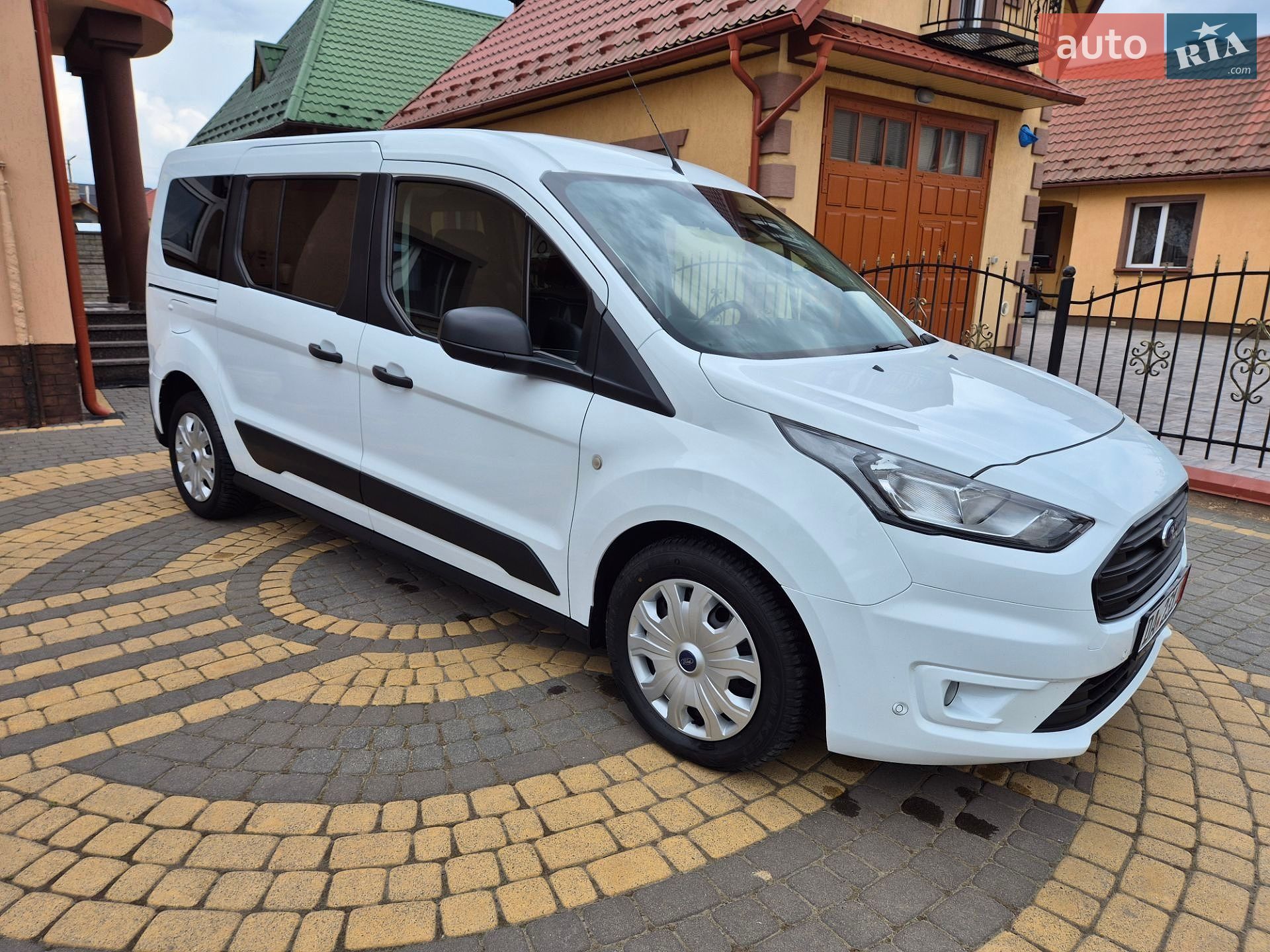 Ford Transit Connect 2020 VIN WF07XXWPG7LR09640 фото оголошення 5 з 38