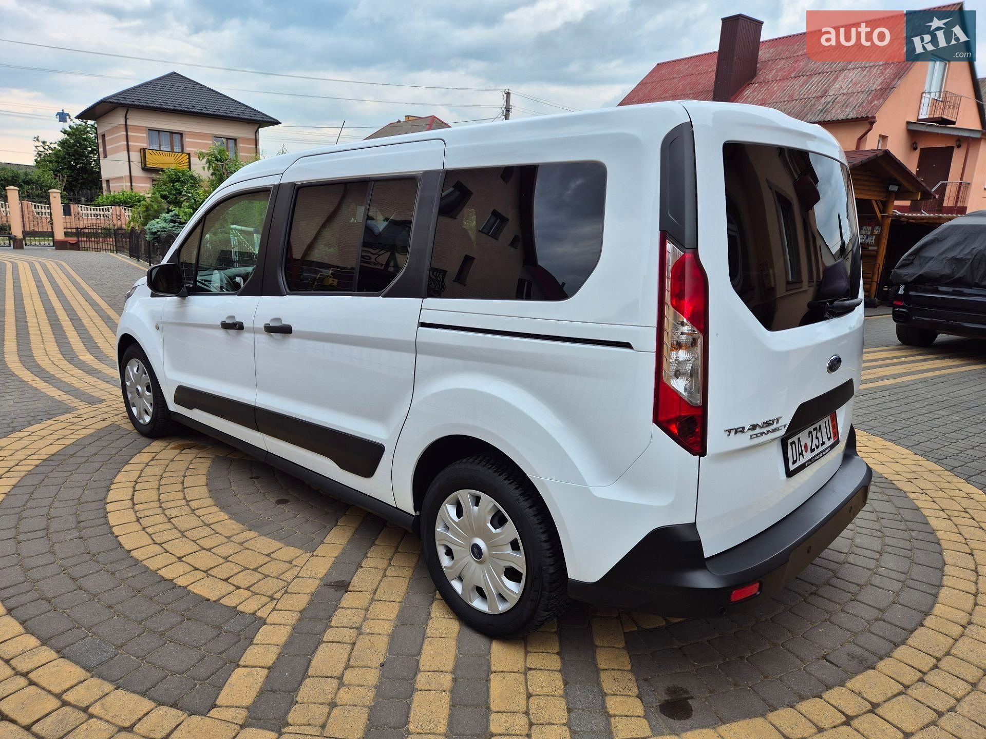 Ford Transit Connect 2020 VIN WF07XXWPG7LR09640 фото оголошення 9 з 38